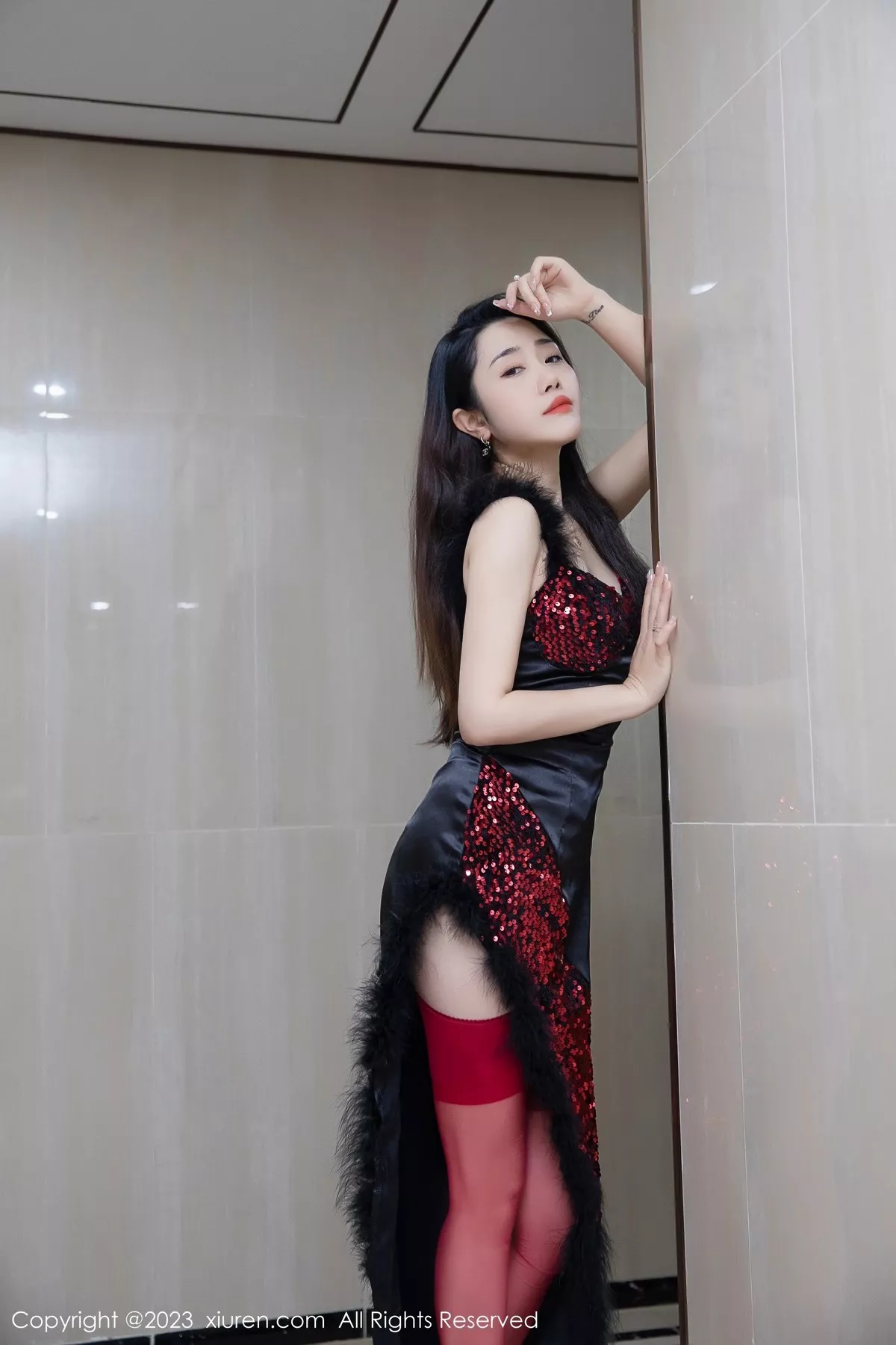 [XiuRen秀人网] 2023.04.18 No.6587 严利娅Yuliya 丝袜美腿 [68P] NO.9