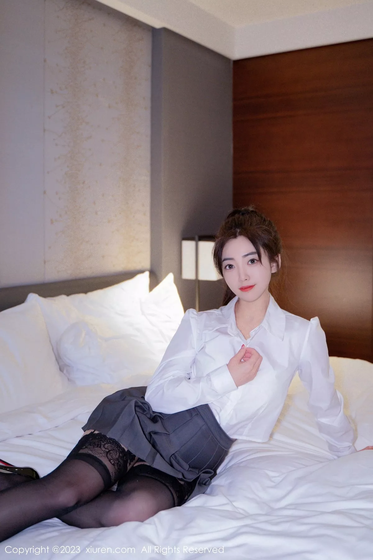 [XiuRen秀人网] 2023.03.21 No.6444 星子柒kiki 黑丝美腿 [60P] NO.12