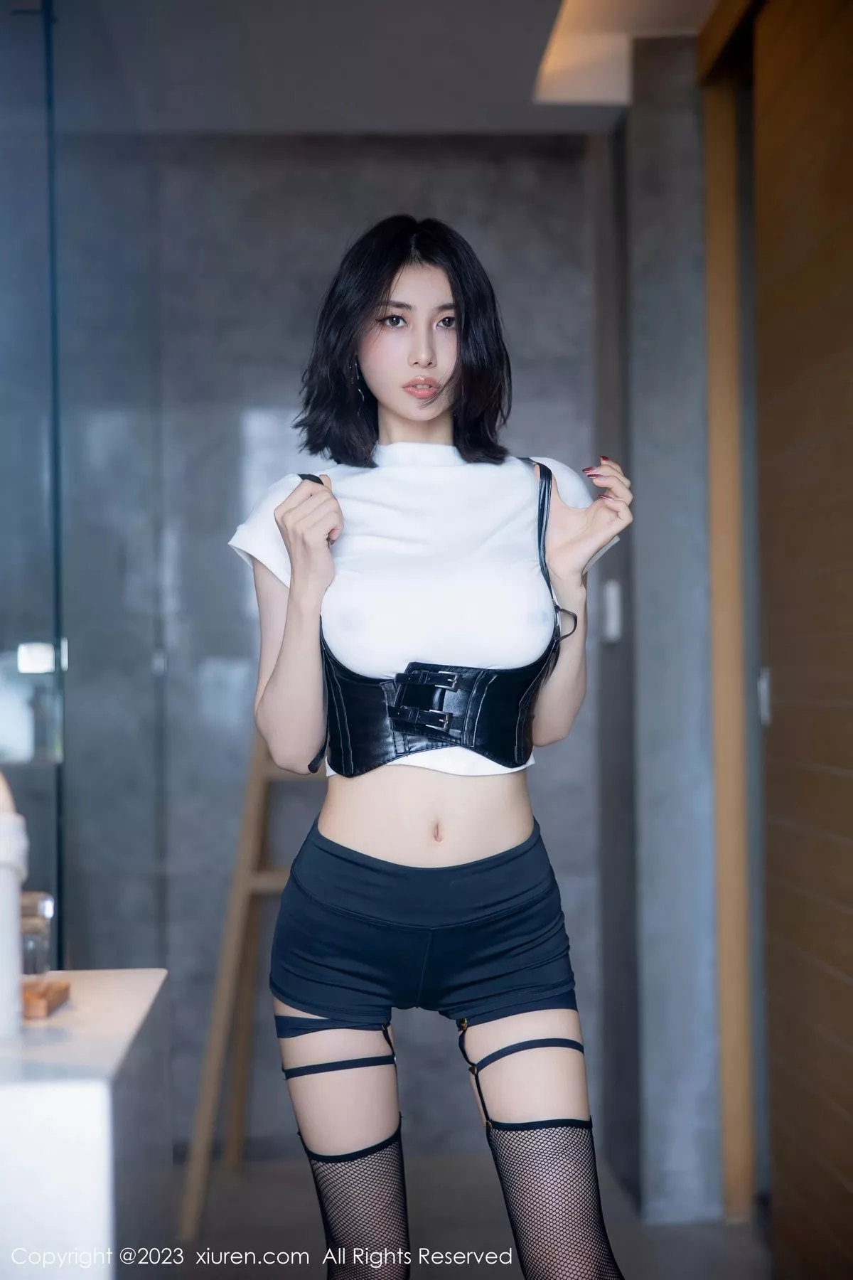 [XiuRen秀人网] 2023.03.21 No.6443 lingyu69 新人美腿 [85P] NO.6