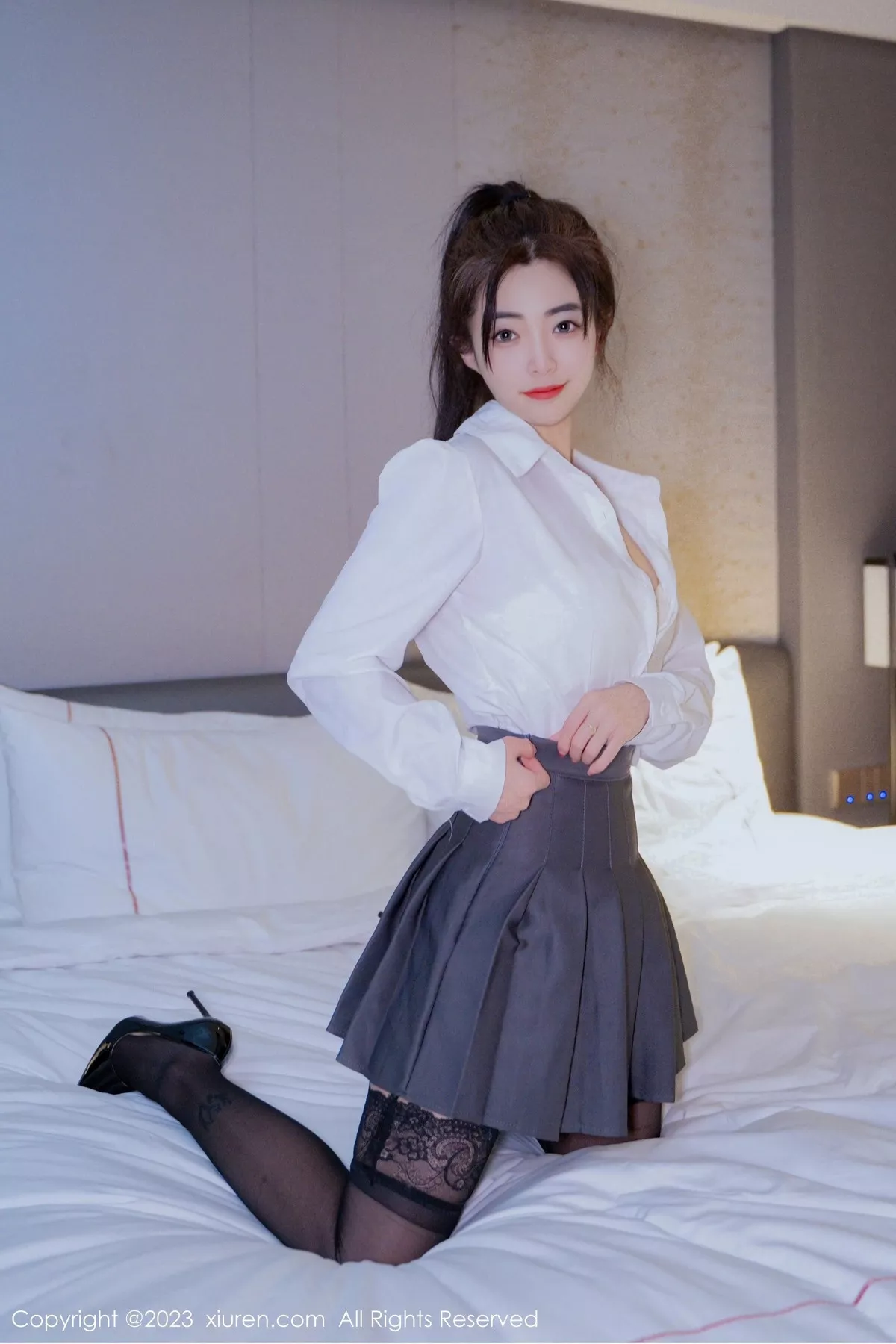 [XiuRen秀人网] 2023.03.21 No.6444 星子柒kiki 黑丝美腿 [60P] NO.3