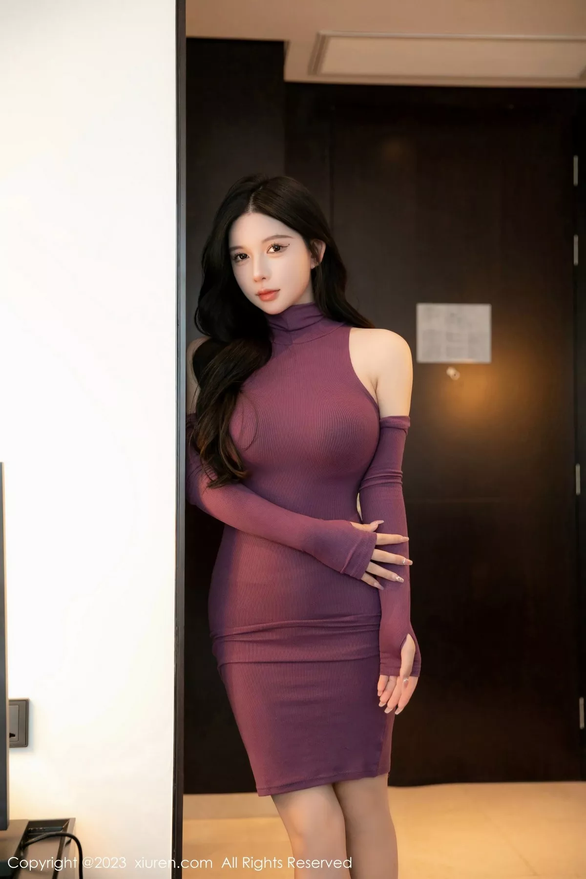 [XiuRen秀人网] 2023.03.24 No.6469 林珊珊 丝袜美腿 [100P] NO.3