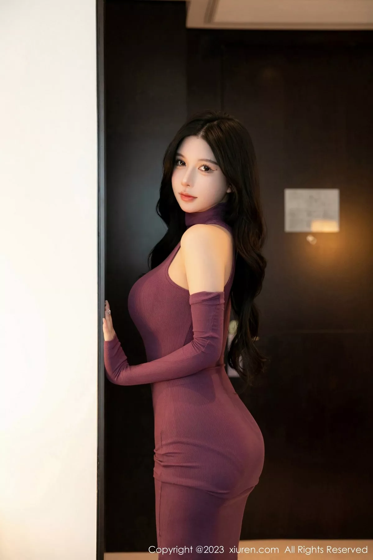 [XiuRen秀人网] 2023.03.24 No.6469 林珊珊 丝袜美腿 [100P] NO.2