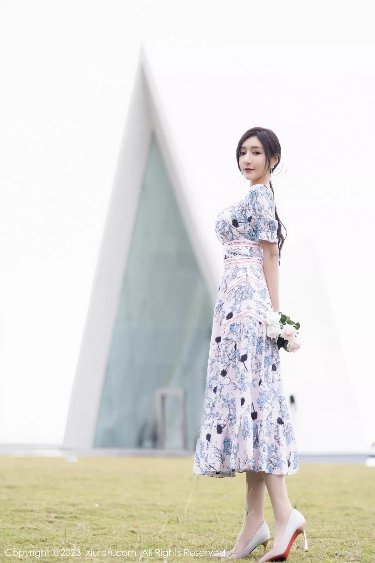 [XiuRen秀人网] 2023.03.24 No.6474 王馨瑶yanni 海南岛旅拍 [86P] NO.1