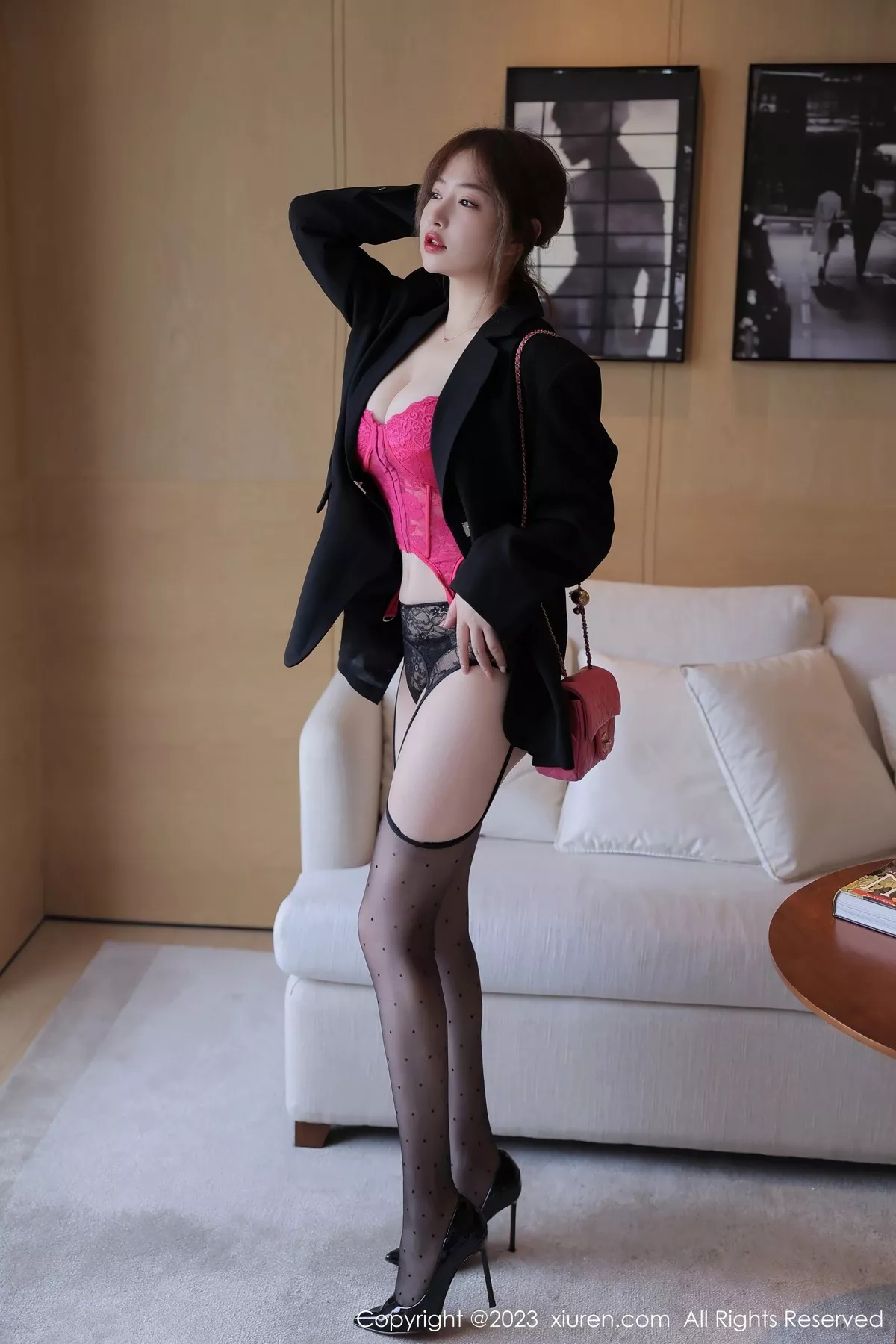 [XiuRen秀人网] 2023.04.27 No.6644 养乐多DoDo 黑丝美臀 [66P] NO.2