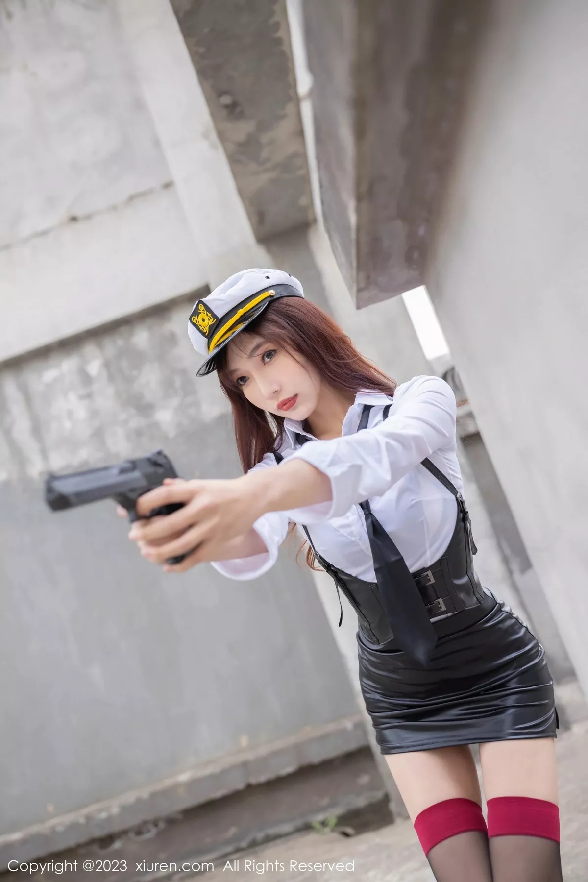 [XiuRen秀人网] 2023.04.27 No.6653 陆萱萱 黑丝美腿 [80P] NO.6