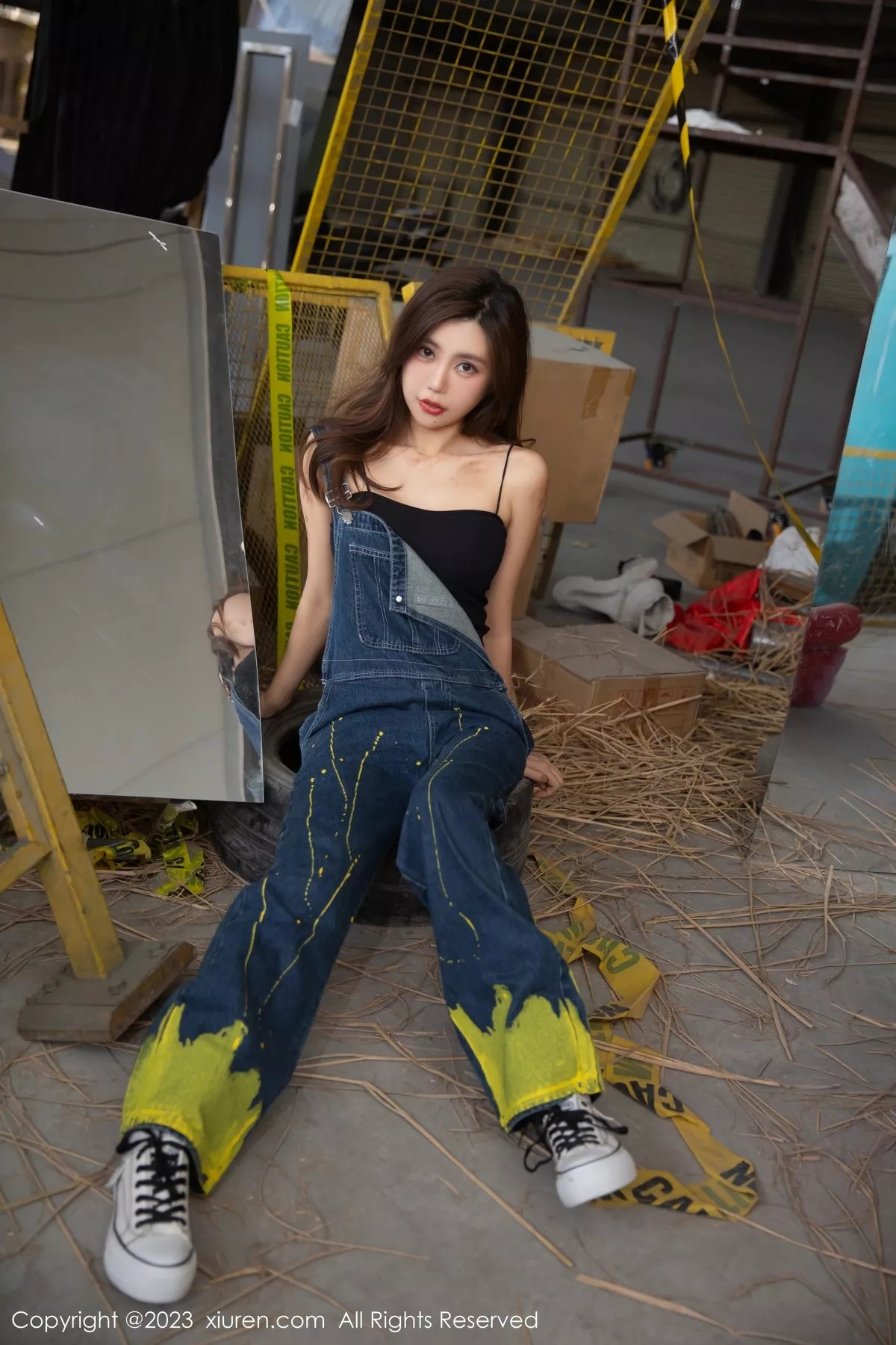 [XiuRen秀人网] 2023.04.28 No.6659 绮里嘉ula 背带裤美腿 [78P] NO.1