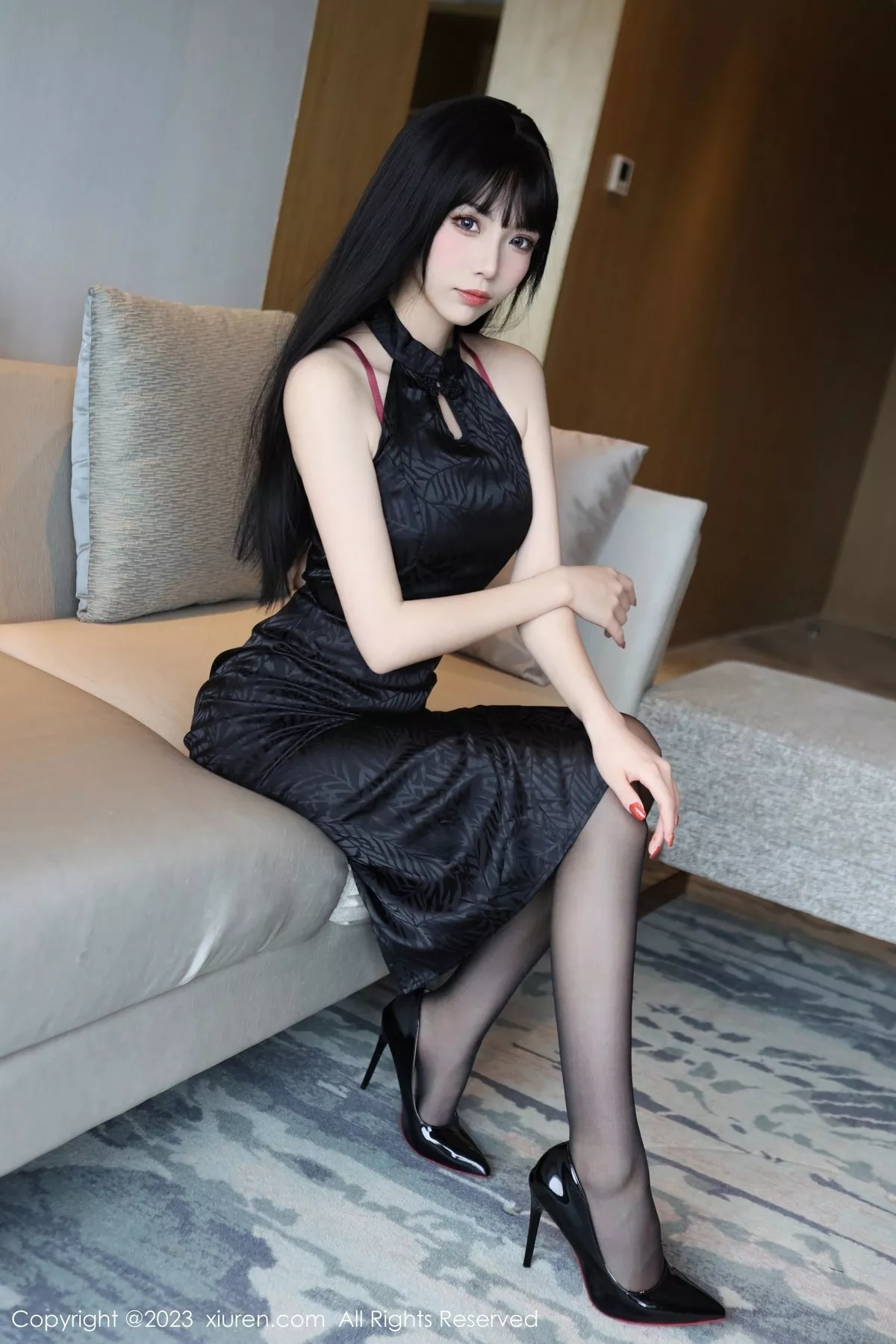 [XiuRen秀人网] 2023.05.04 No.6666 江七七 黑丝美腿 [86P] NO.1