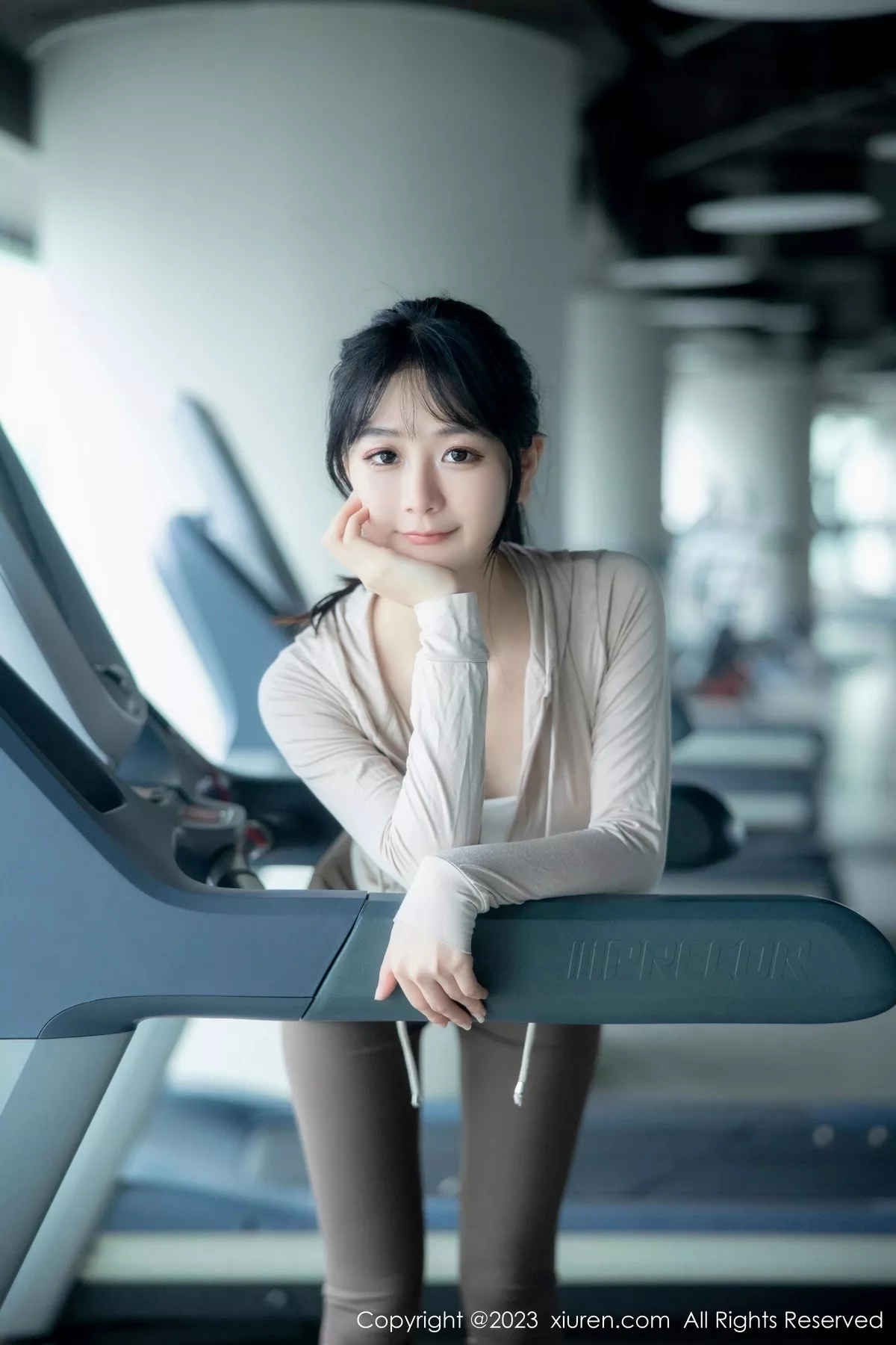 [XiuRen秀人网] 2023.05.05 No.6683 幼幼 健身美腿 [99P] NO.8