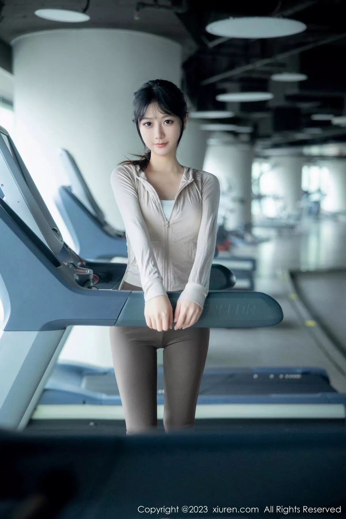 [XiuRen秀人网] 2023.05.05 No.6683 幼幼 健身美腿 [99P] NO.6