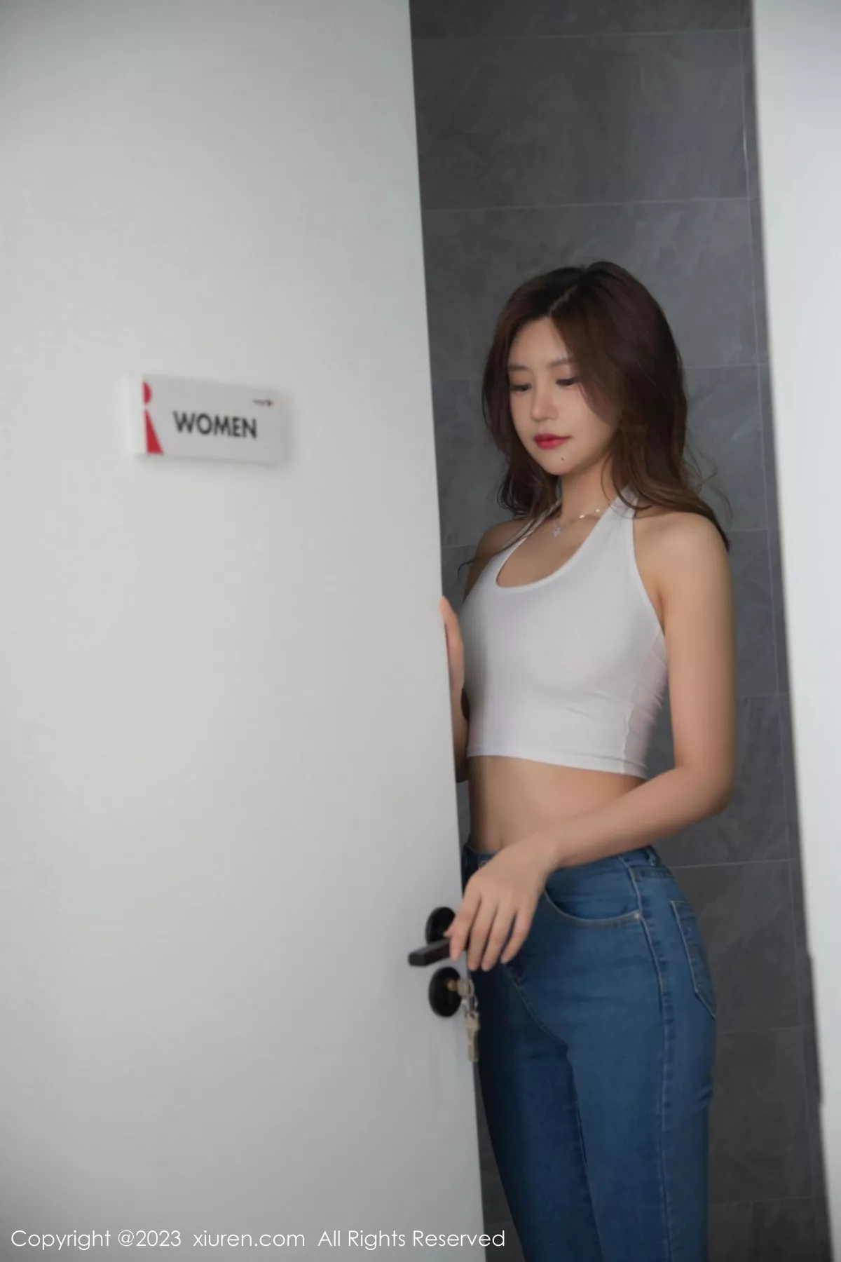 [XiuRen秀人网] 2023.05.06 No.6690 绮里嘉ula 桌球室美腿 [81P] NO.10