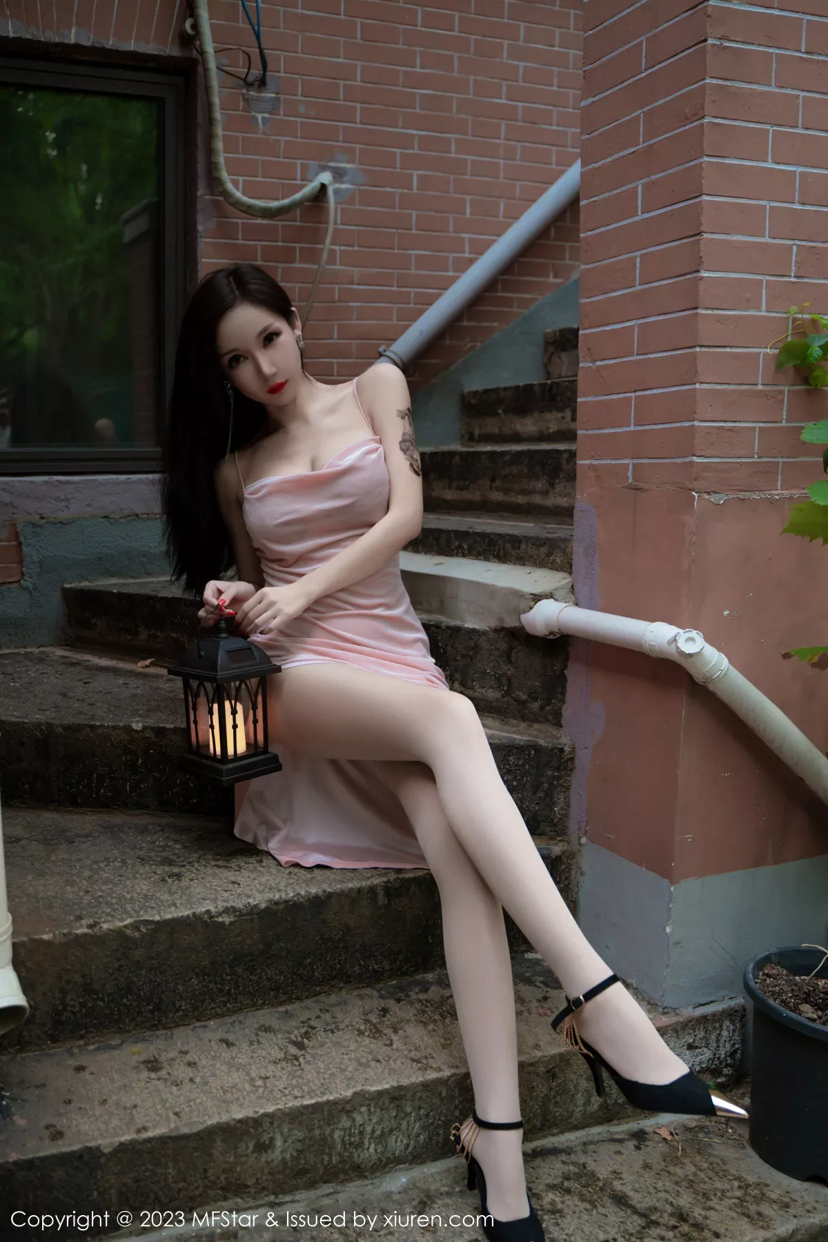 [MFStar模范学院] 2023.05.08 VOL.616 陈怡曼 美腿长裙 [68P] NO.9