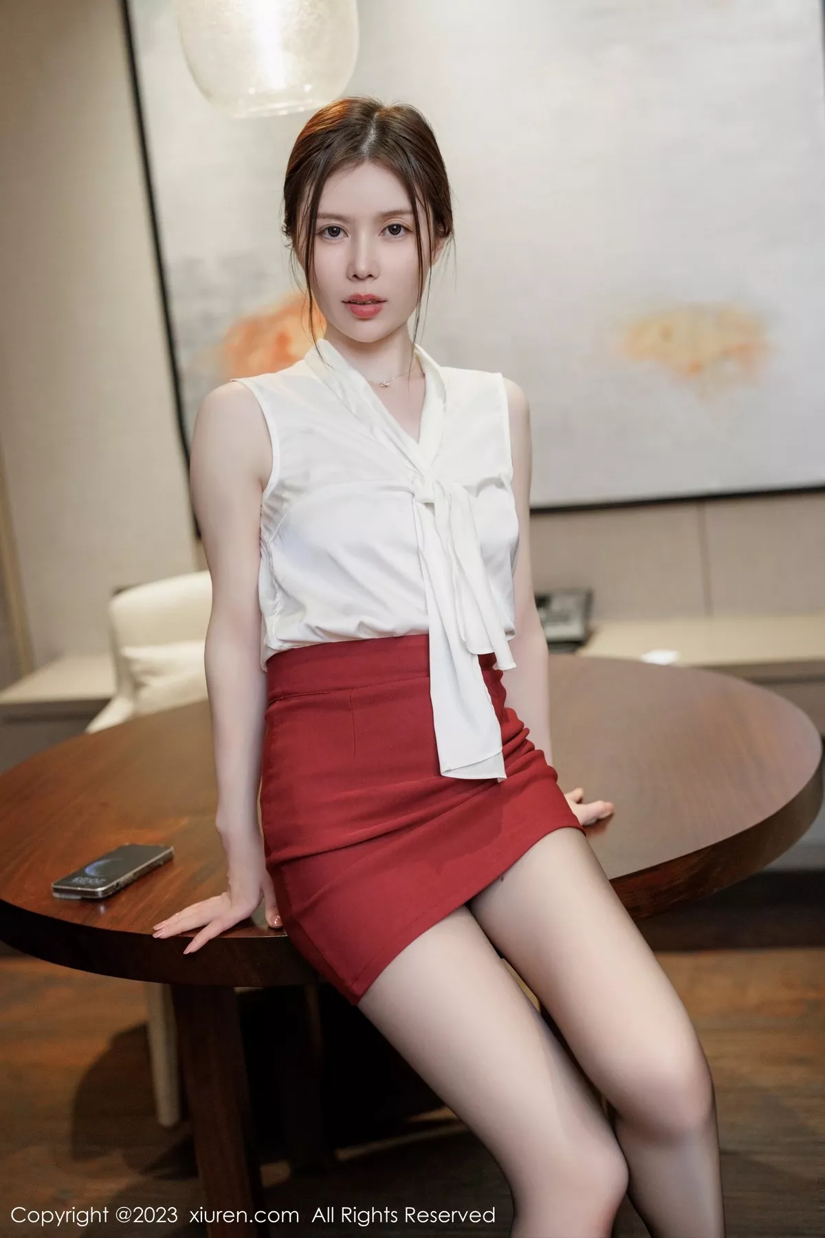 [XiuRen秀人网] 2023.05.12 No.6727 吴雪瑶 短裙美腿 [56P] NO.6