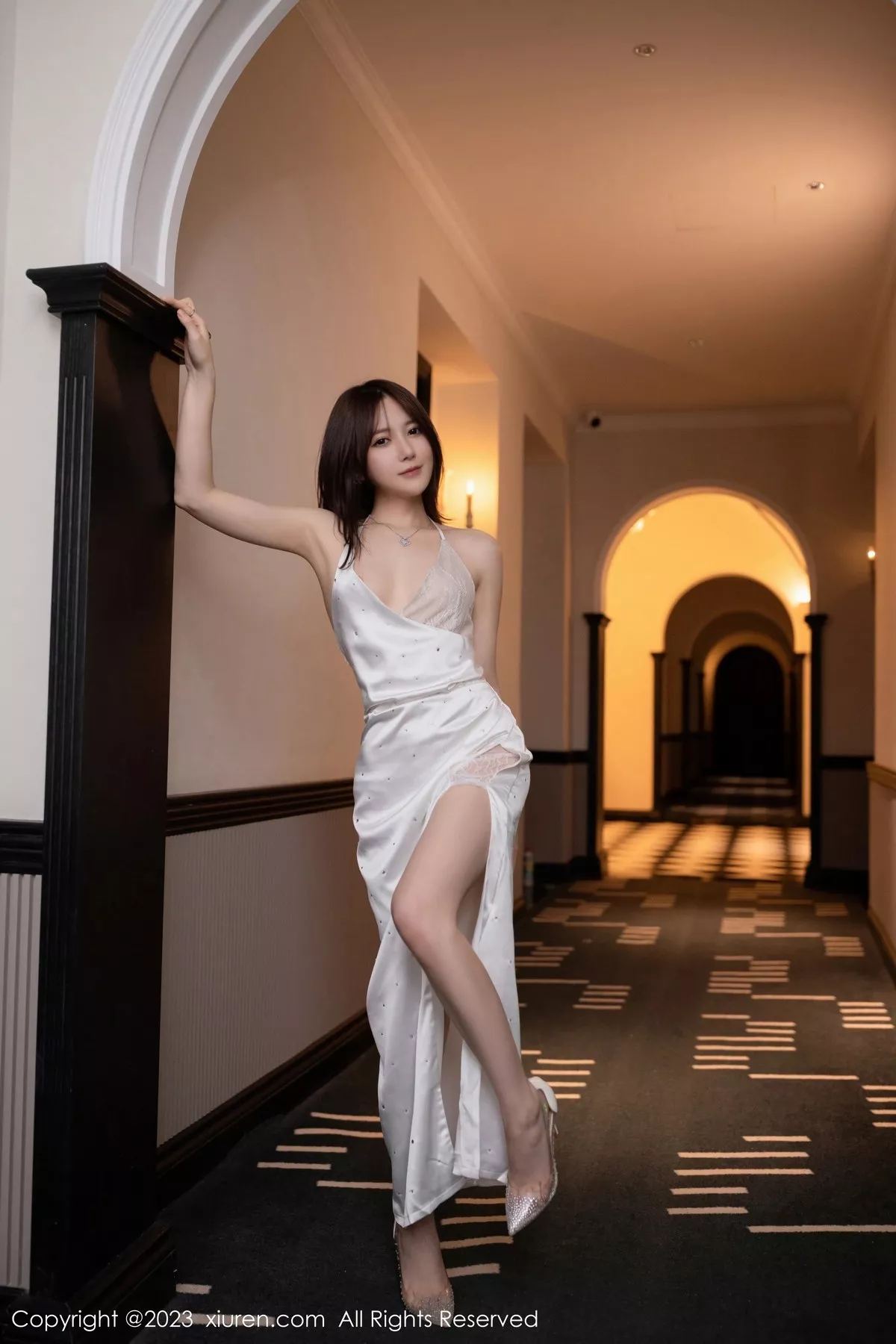 [XiuRen秀人网] 2023.05.12 No.6732 鱼子酱Fish 长裙美臀 [80P] NO.5