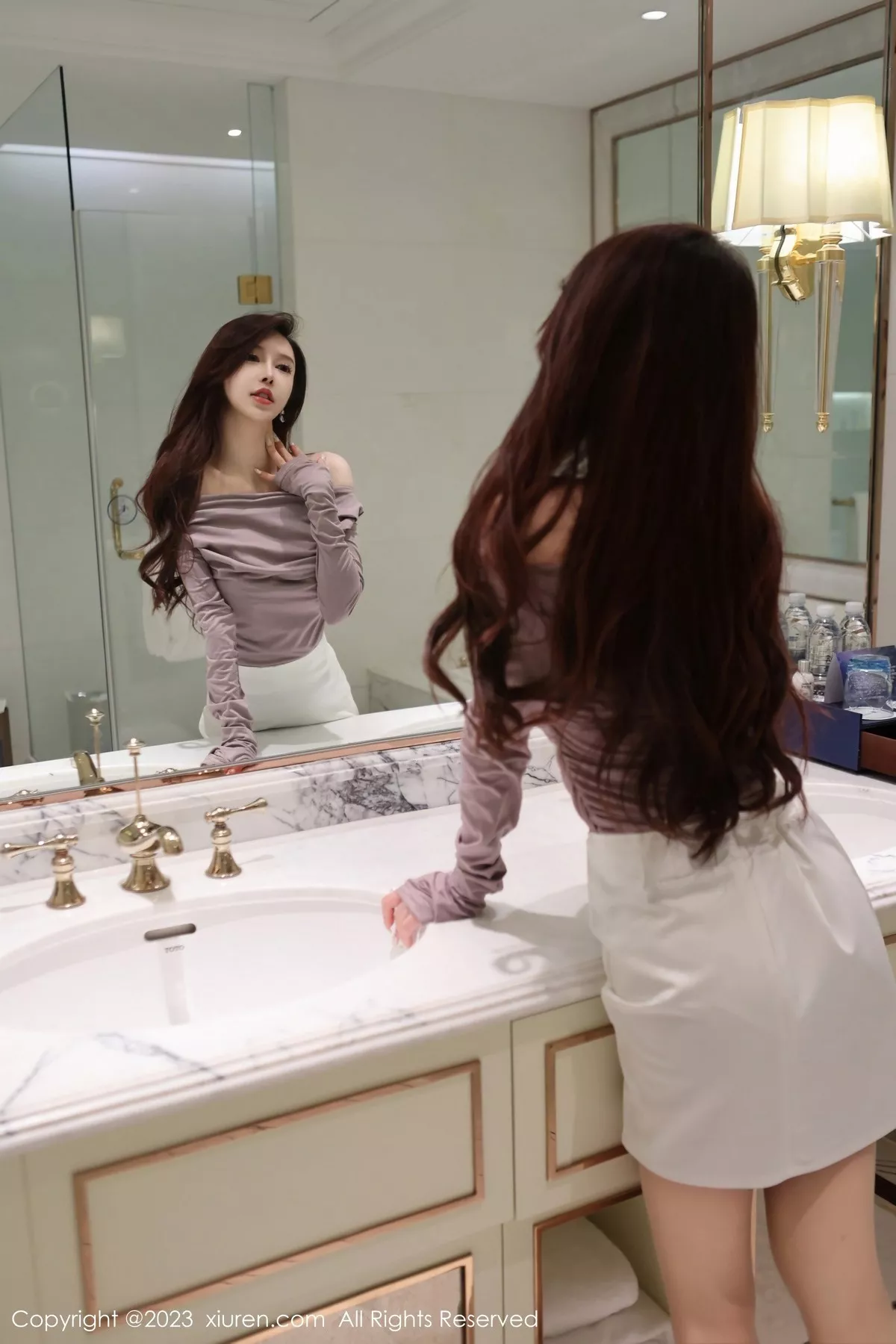 [XiuRen秀人网] 2023.05.12 No.6728 玉兔miki 短裙美腿 [79P] NO.1