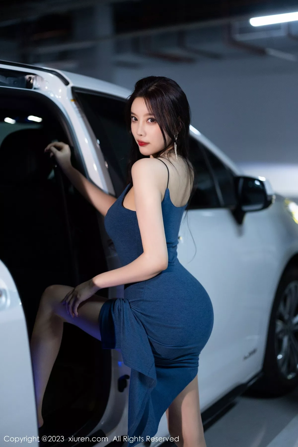 [XiuRen秀人网] 2023.05.16 No.6747 杨晨晨Yome 长裙美臀 [86P] NO.6