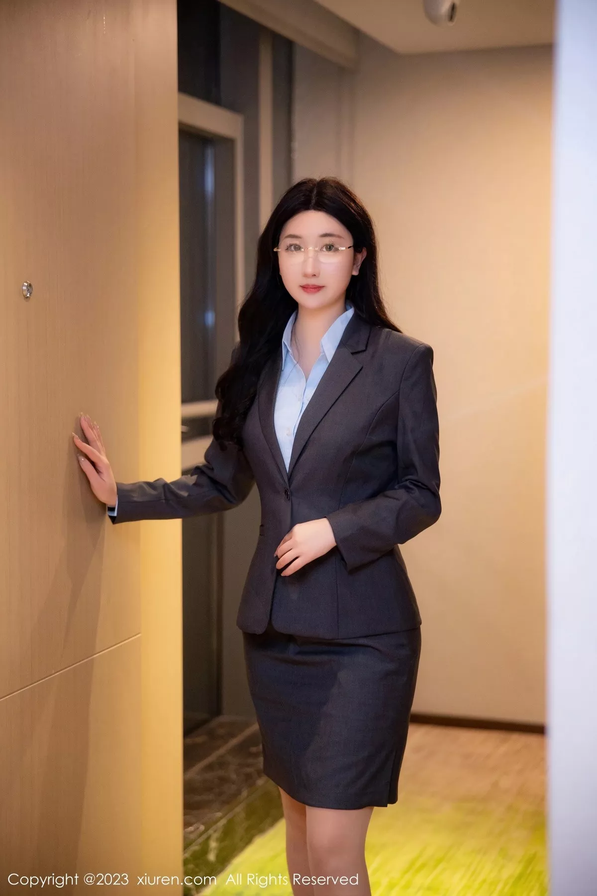 [XiuRen秀人网] 2023.04.20 No.6607 江真真 丝袜制服 [86P] NO.1