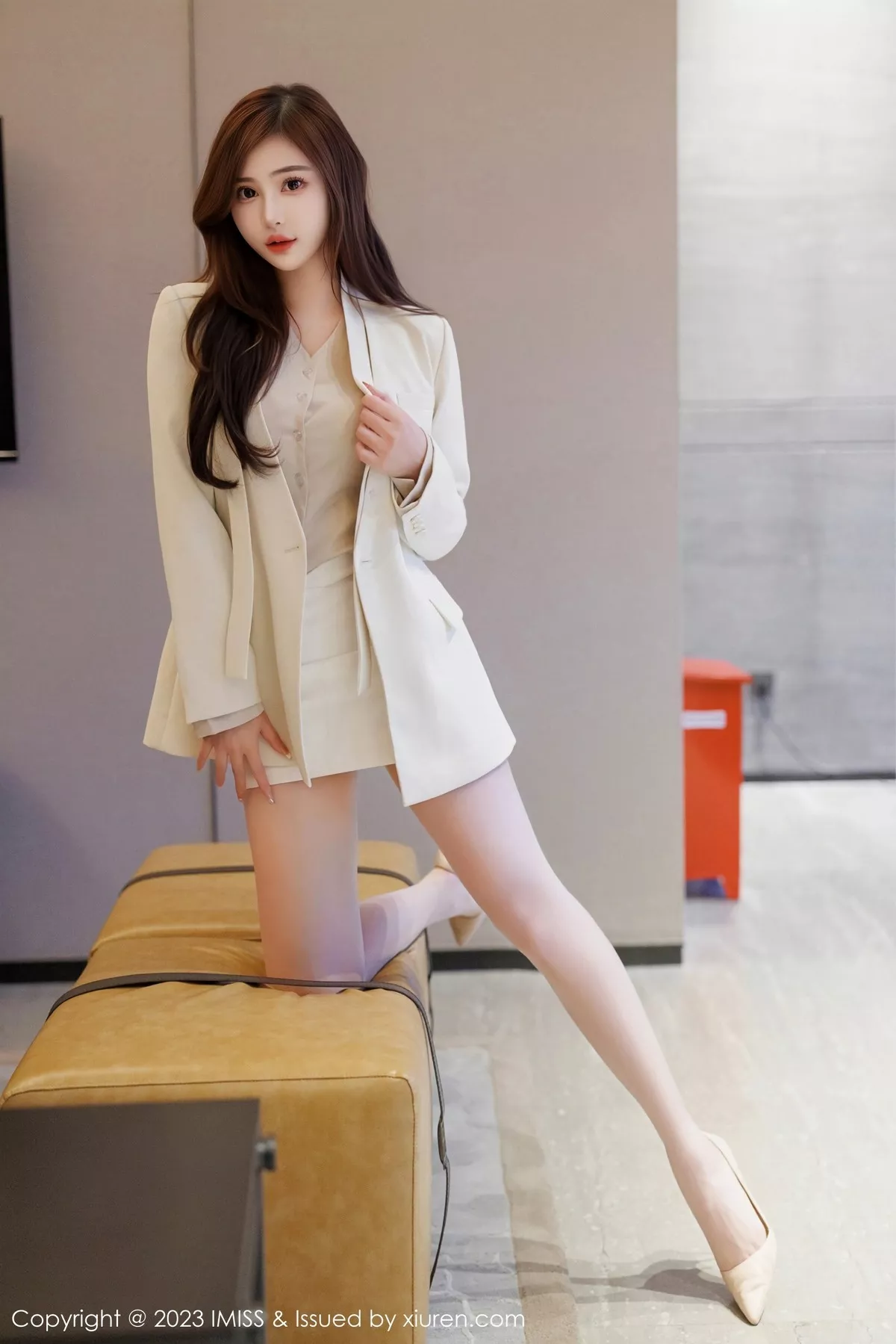 [IMISS爱蜜社] 2023.04.24 VOL.732 Lavinia肉肉 丝袜美腿 [45P] NO.7