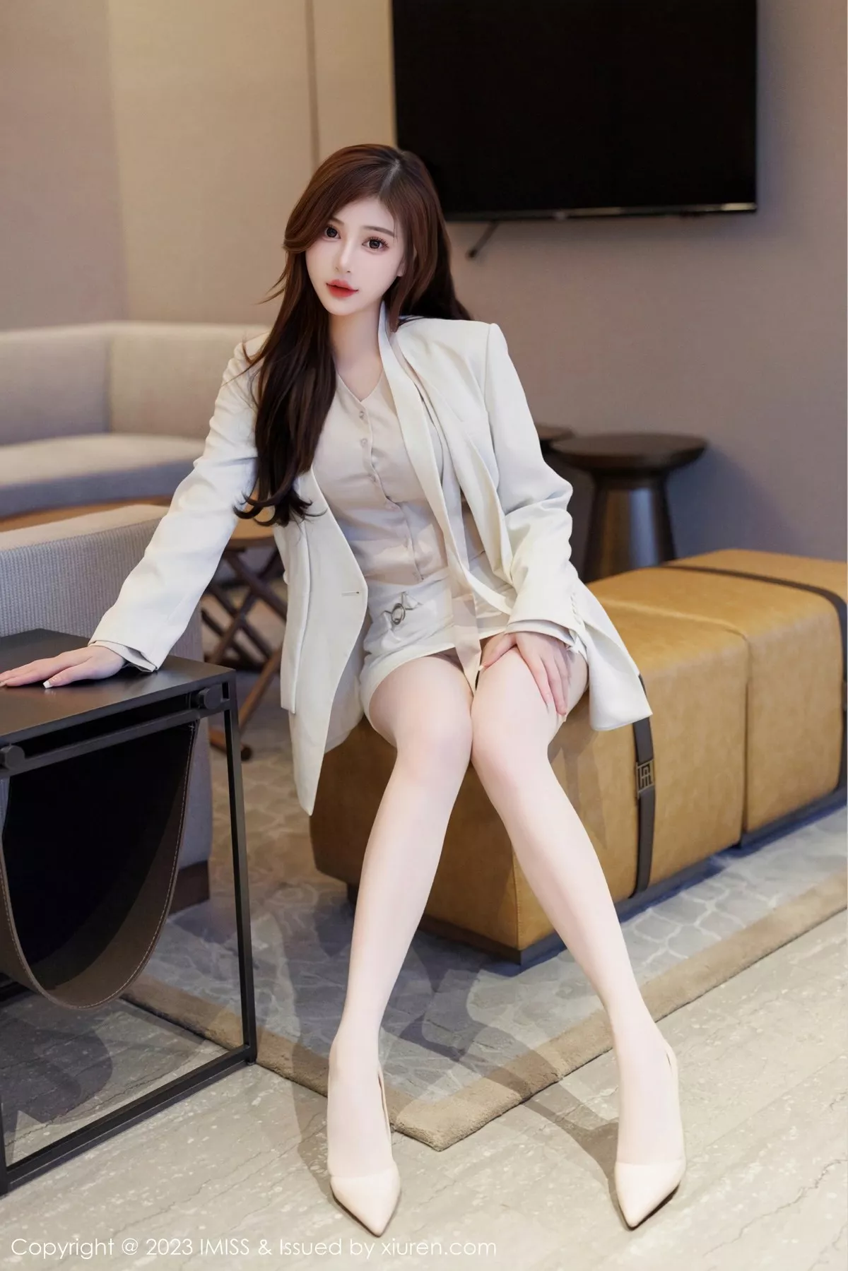 [IMISS爱蜜社] 2023.04.24 VOL.732 Lavinia肉肉 丝袜美腿 [45P] NO.4