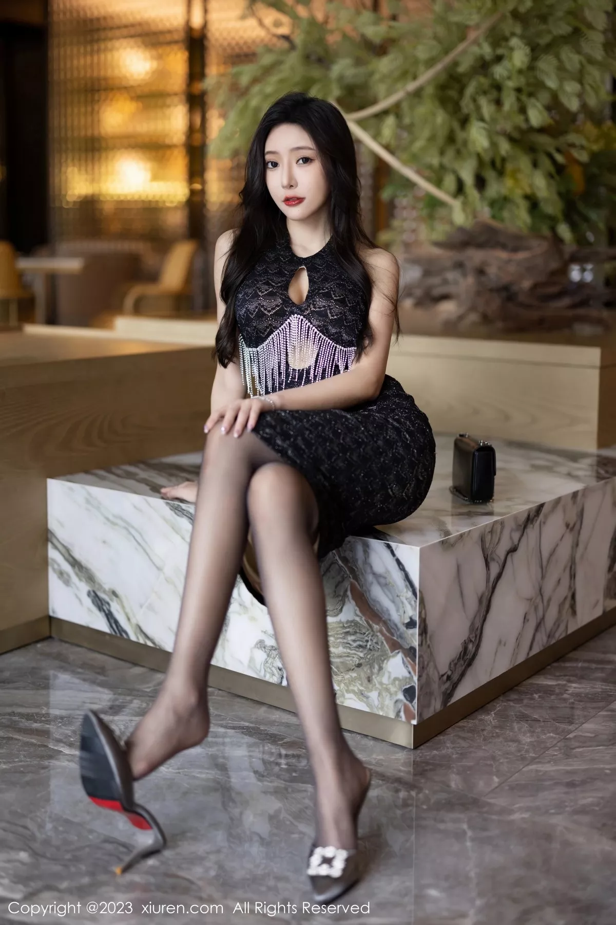 [XiuRen秀人网] 2023.05.19 No.6772 王馨瑶yanni 黑丝美腿 [87P] NO.8