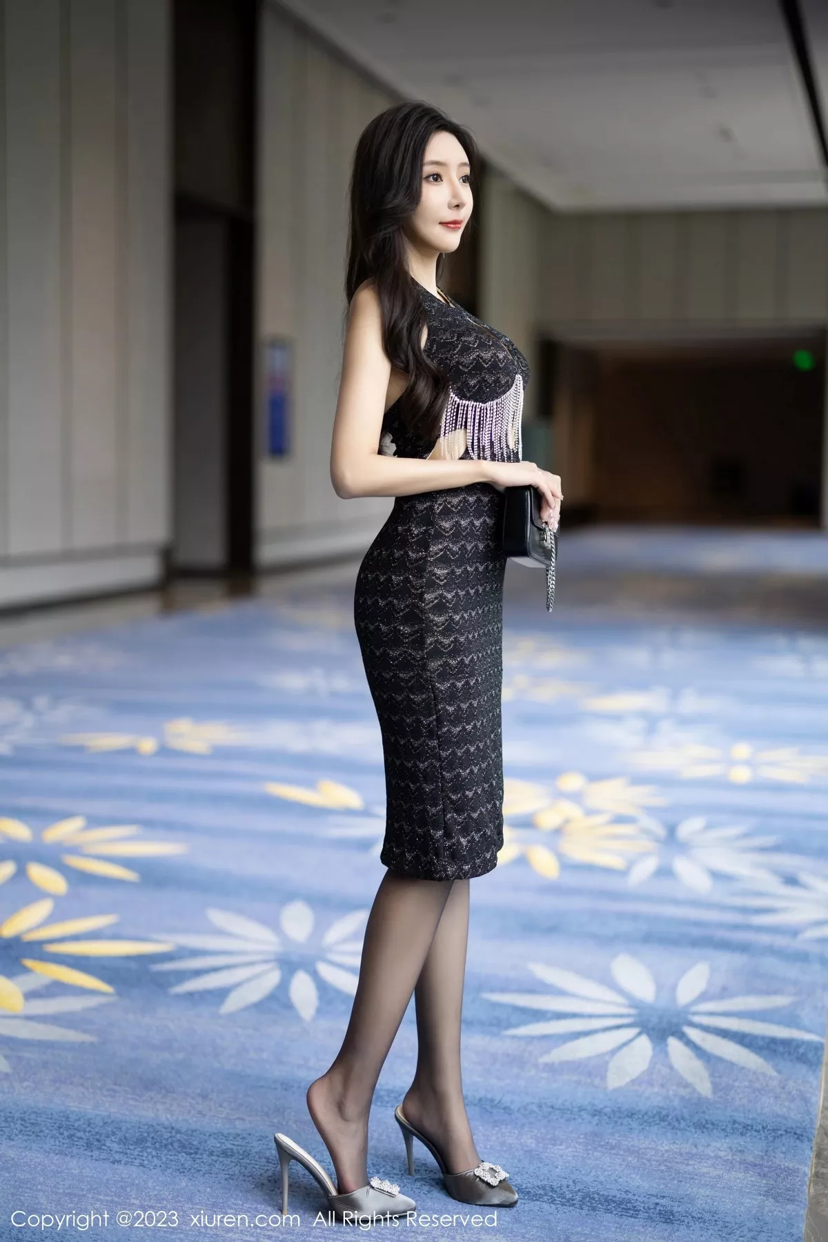 [XiuRen秀人网] 2023.05.19 No.6772 王馨瑶yanni 黑丝美腿 [87P] NO.7