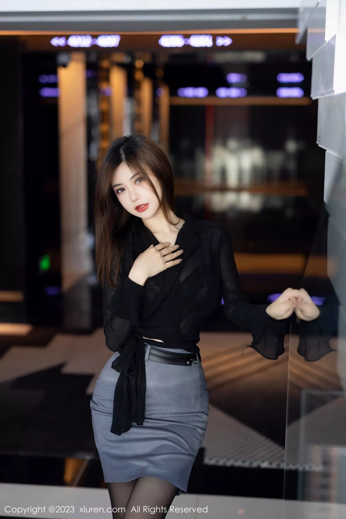 [XiuRen秀人网] 2023.05.19 No.6770 绮里嘉ula 短裙黑丝 [93P] NO.2