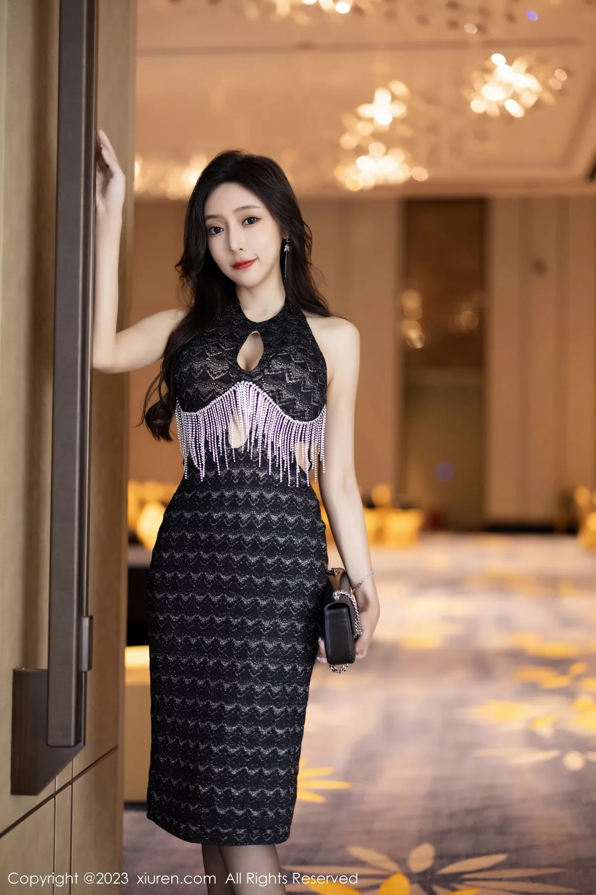 [XiuRen秀人网] 2023.05.19 No.6772 王馨瑶yanni 黑丝美腿 [87P] NO.1