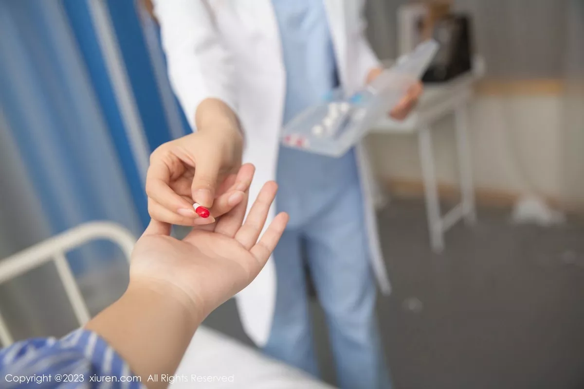 [XiuRen秀人网] 2023.06.02 No.6849 绮里嘉ula 美腿医生 [83P] NO.10