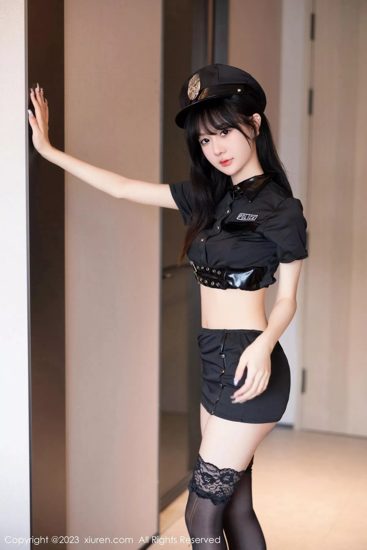 [XiuRen秀人网] 2023.06.02 No.6851 幼幼 制服美腿 [86P] NO.6