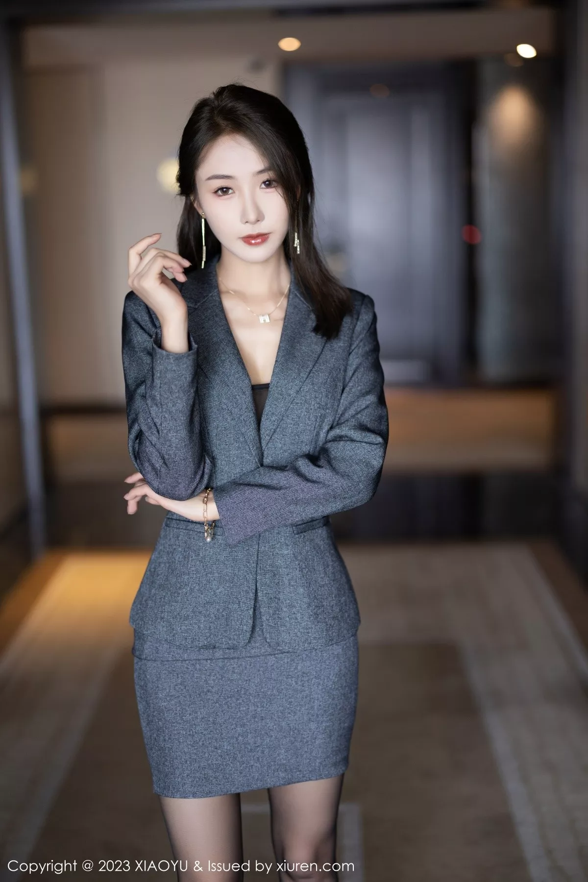 [XIAOYU语画界] 2023.06.05 VOL.1042 苏苏阿 黑丝Ol [100P] NO.12