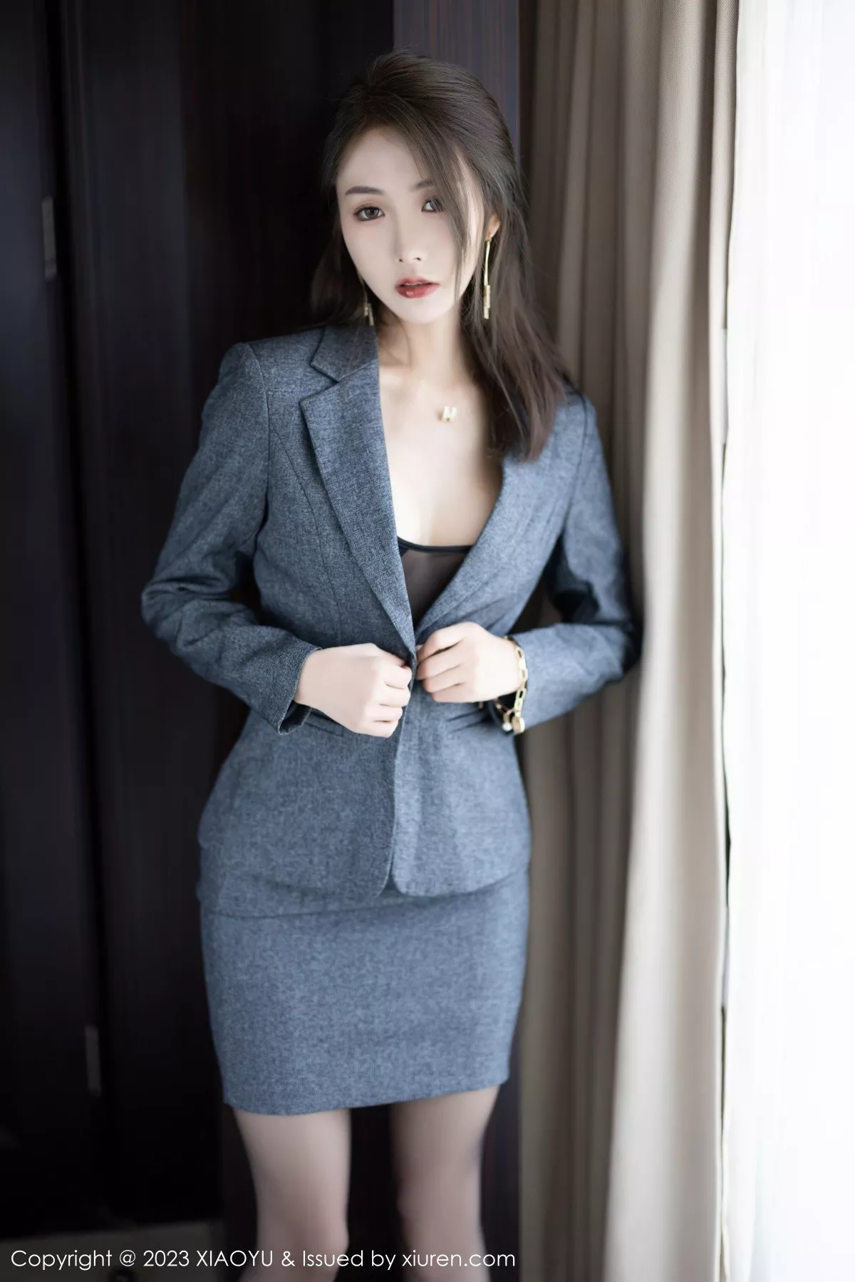 [XIAOYU语画界] 2023.06.05 VOL.1042 苏苏阿 黑丝Ol [100P] NO.7