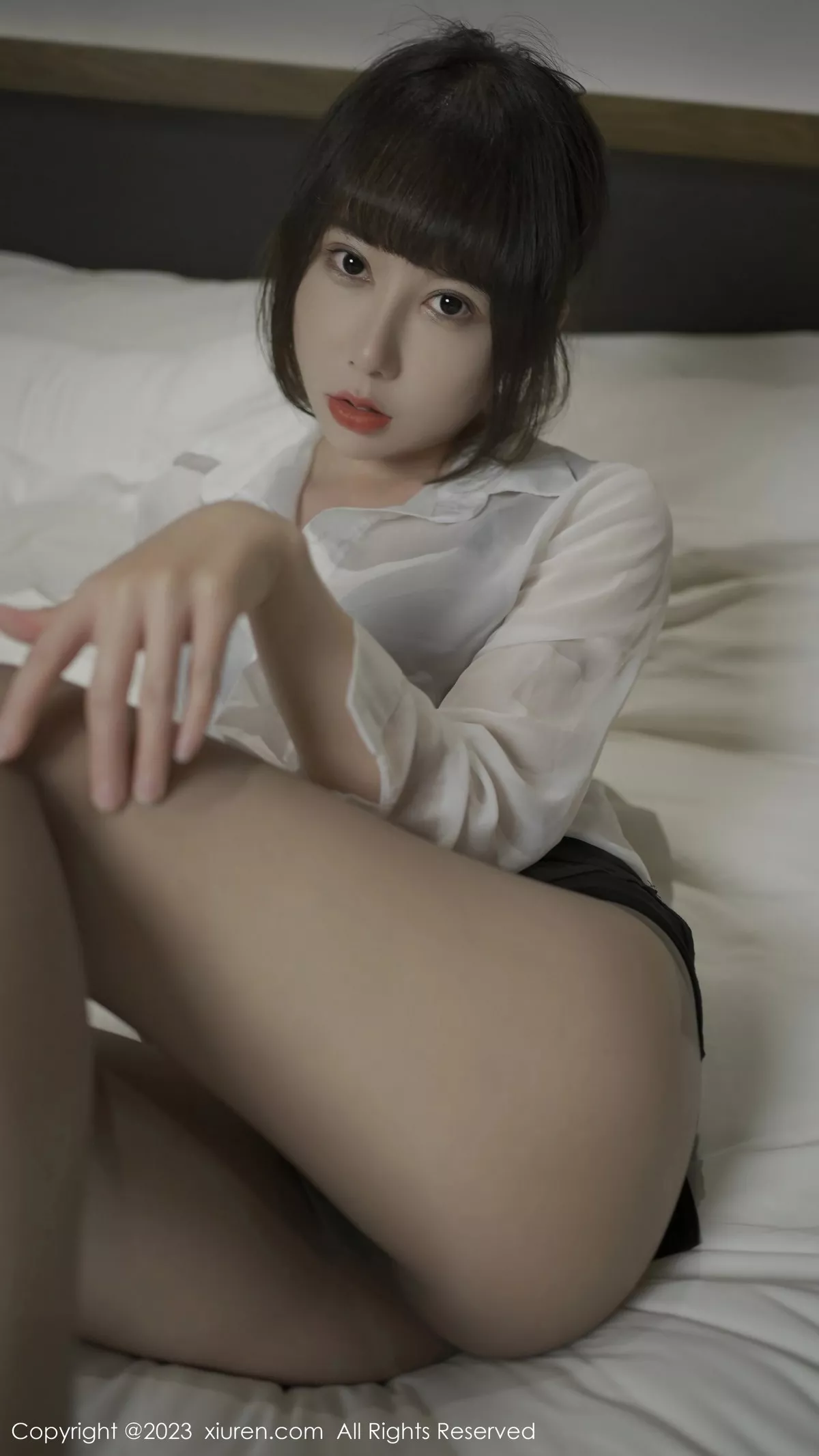 [XiuRen秀人网] 2023.05.22 No.6776 夏馨瑶 黑丝短裙 [73P] NO.8