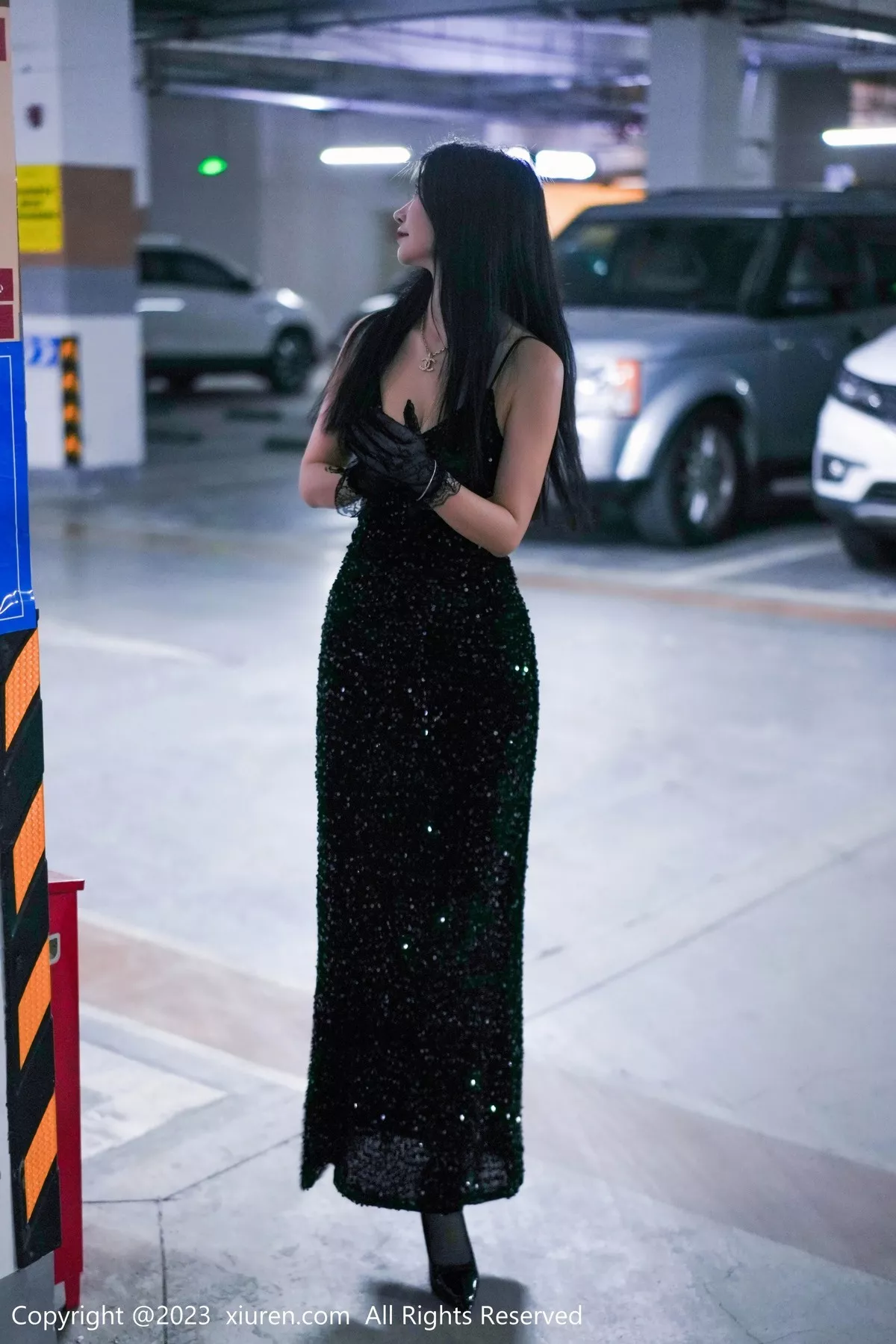 [XiuRen秀人网] 2023.06.08 No.6881 laura阿姣 美腿黑丝 [69P] NO.6