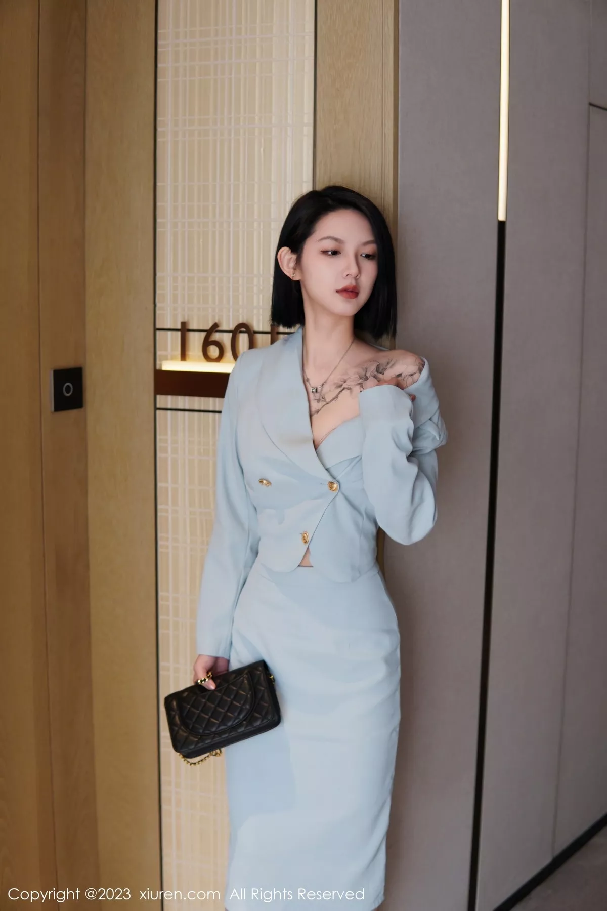 [XiuRen秀人网] 2023.06.09 No.6885 乔一一 丝袜美腿 [74P] NO.7