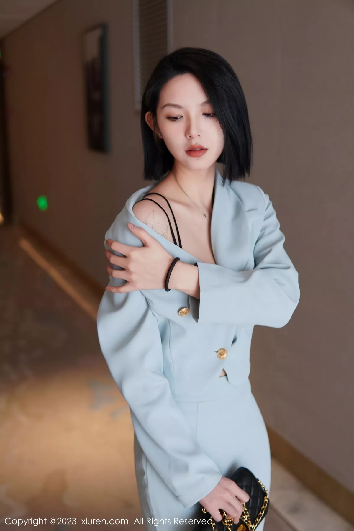 [XiuRen秀人网] 2023.06.09 No.6885 乔一一 丝袜美腿 [74P] NO.3