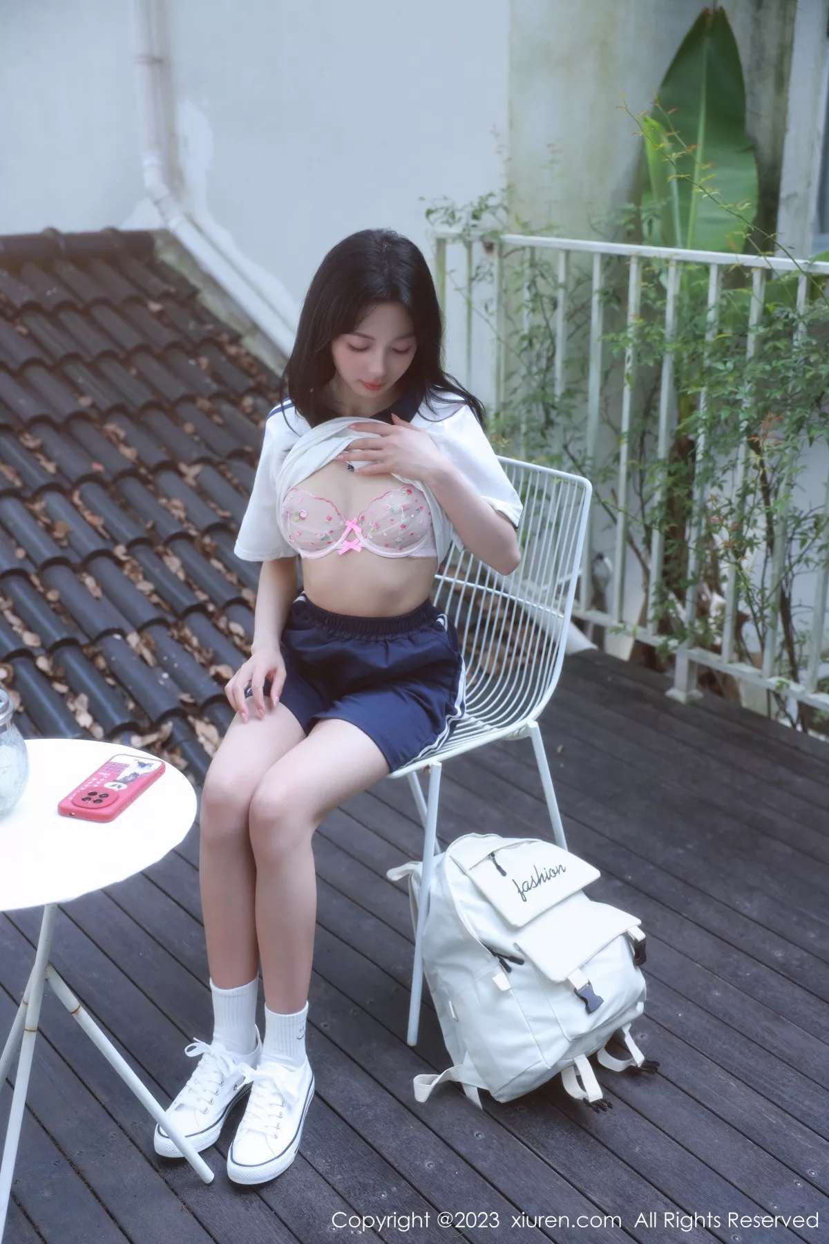 [XiuRen秀人网] 2023.06.12 No.6895 糖豆sisi 新人美腿 [54P] NO.9