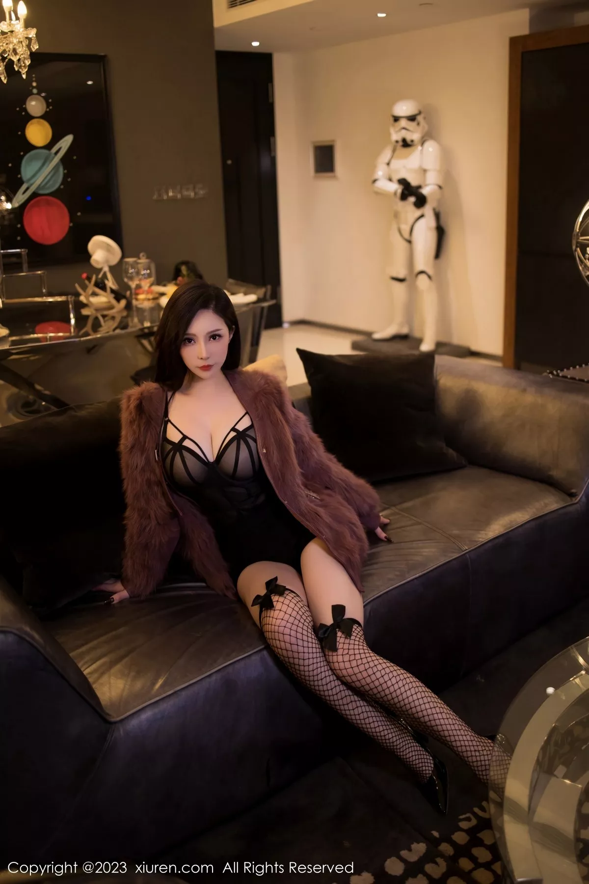 [XiuRen秀人网] 2023.06.14 No.6908 大琪琪Emily 黑丝美腿 [82P] NO.1