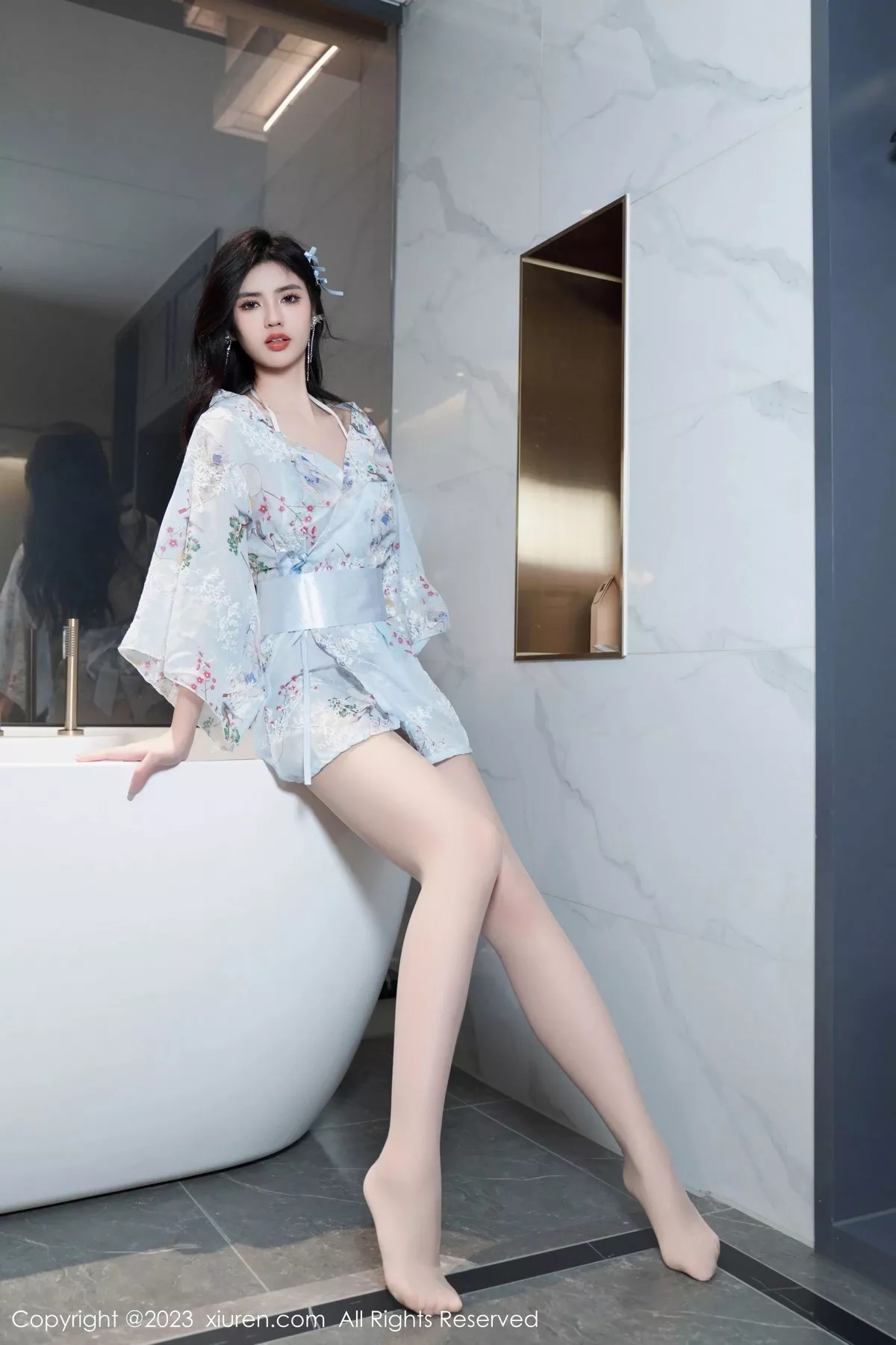 [XiuRen秀人网] 2023.06.15 No.6924 浅浅Danny 丝袜美腿 [79P] NO.6