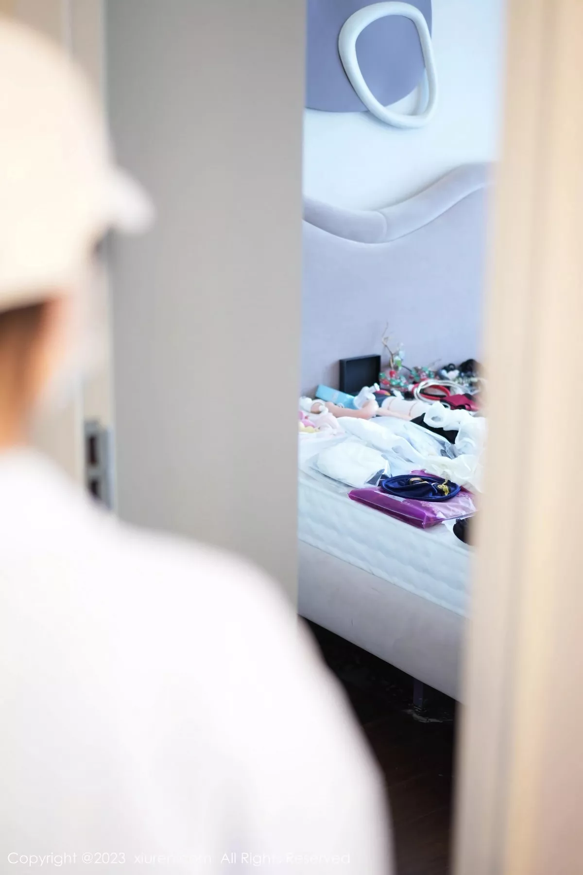 [XiuRen秀人网] 2023.06.15 No.6922 laura阿姣 美腿丝袜 [77P] NO.9