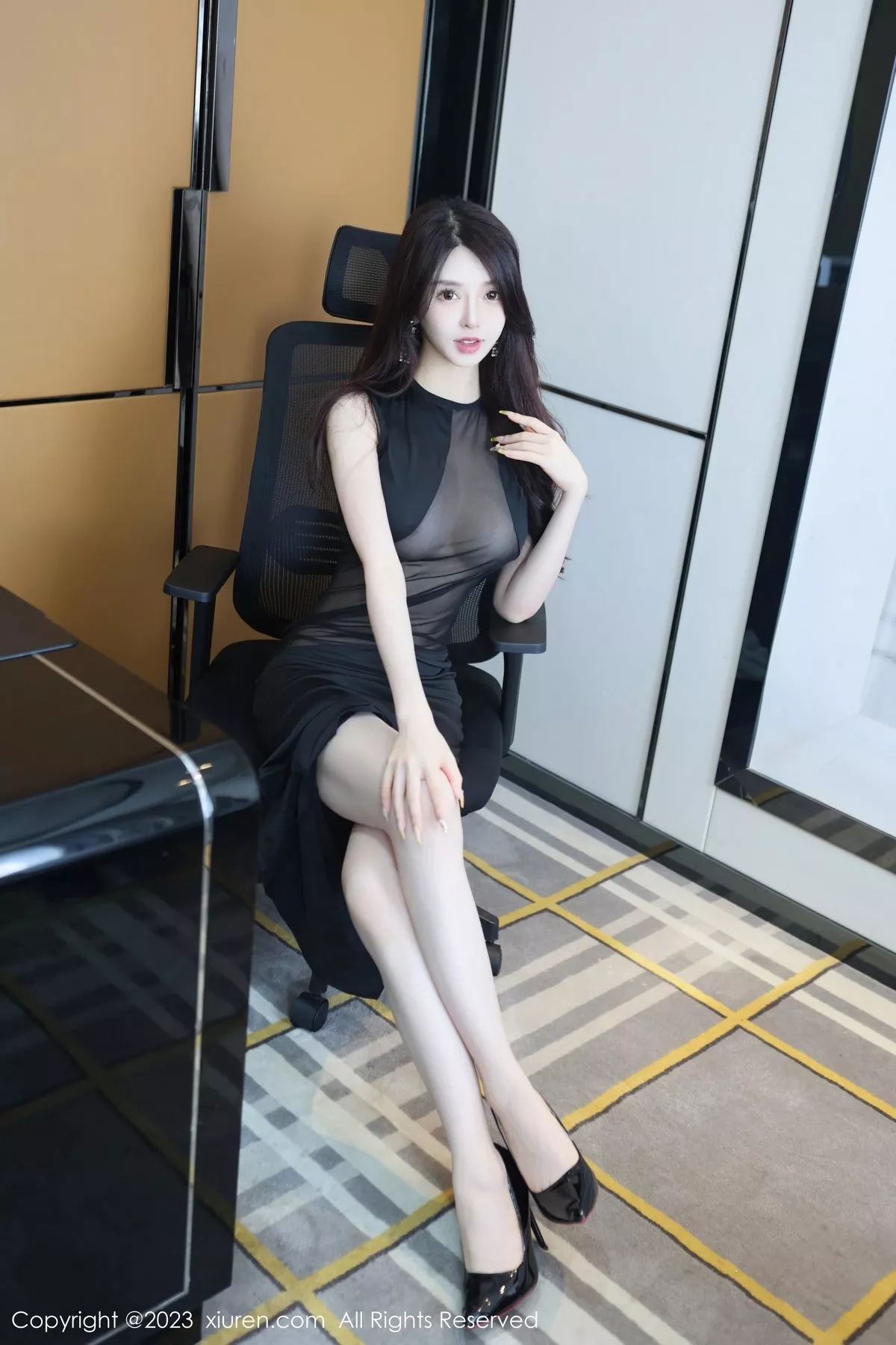 [XiuRen秀人网] 2023.06.19 No.6937 玉兔miki 丝袜美腿 [81P] NO.3