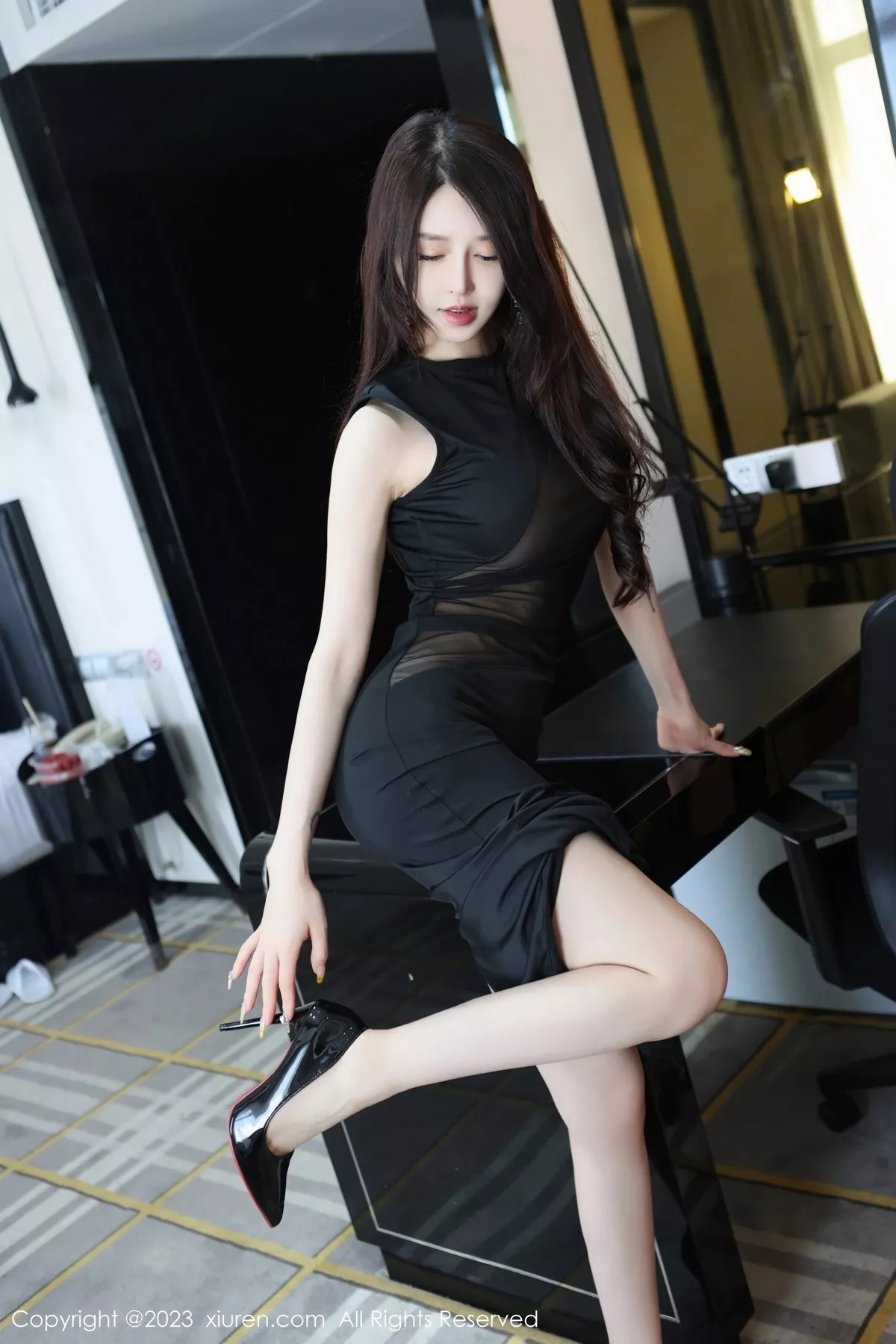 [XiuRen秀人网] 2023.06.19 No.6937 玉兔miki 丝袜美腿 [81P] NO.12