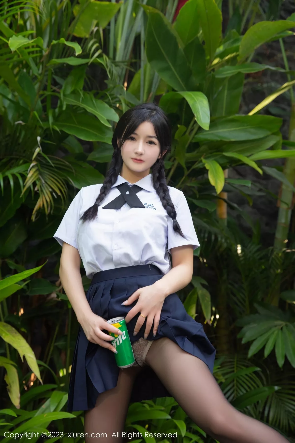 [XiuRen秀人网] 2023.06.19 No.6940 谭小灵 短裙美腿 [76P] NO.5