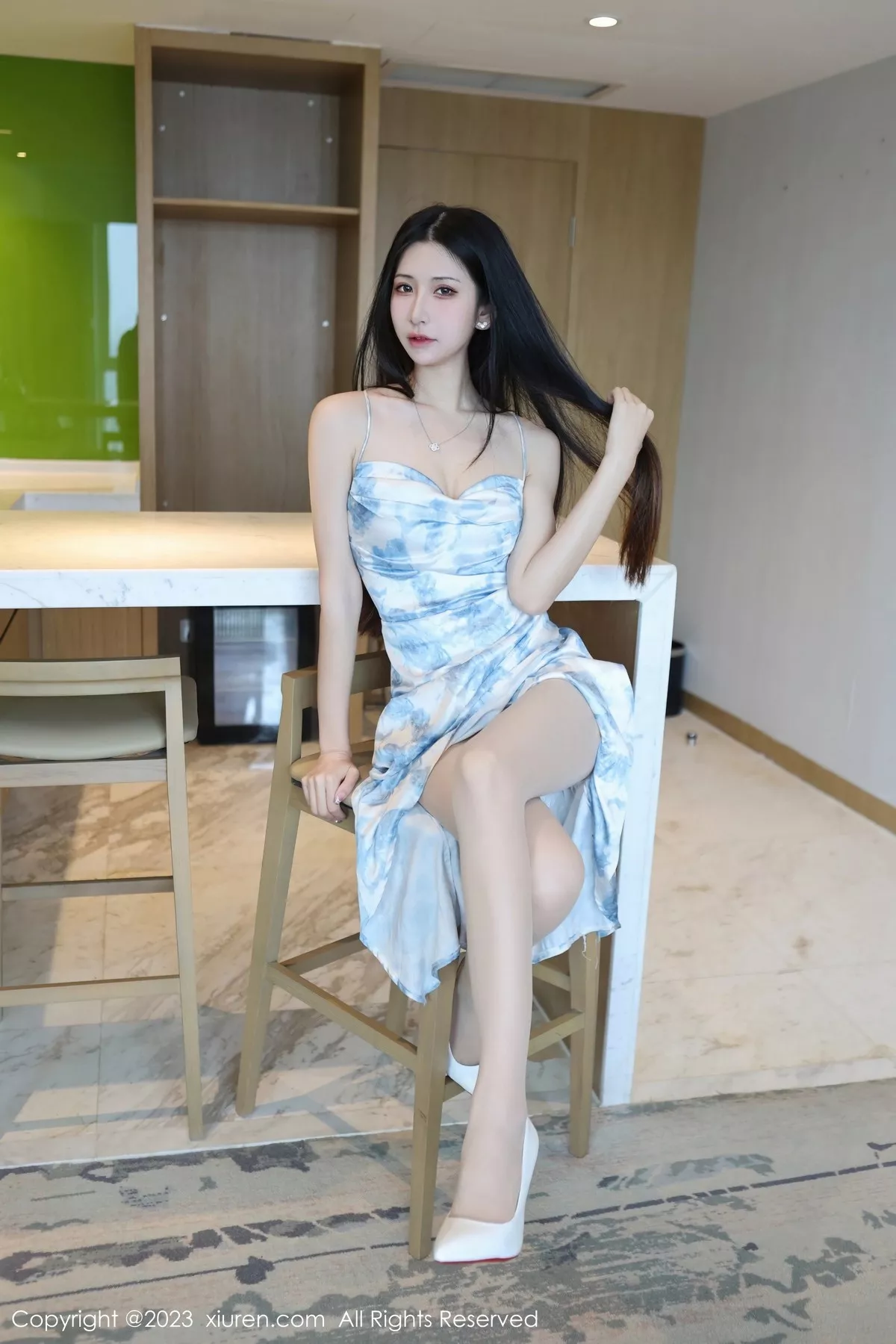 [XiuRen秀人网] 2023.05.23 No.6783 依娜Yina 丝袜美腿 [82P] NO.6