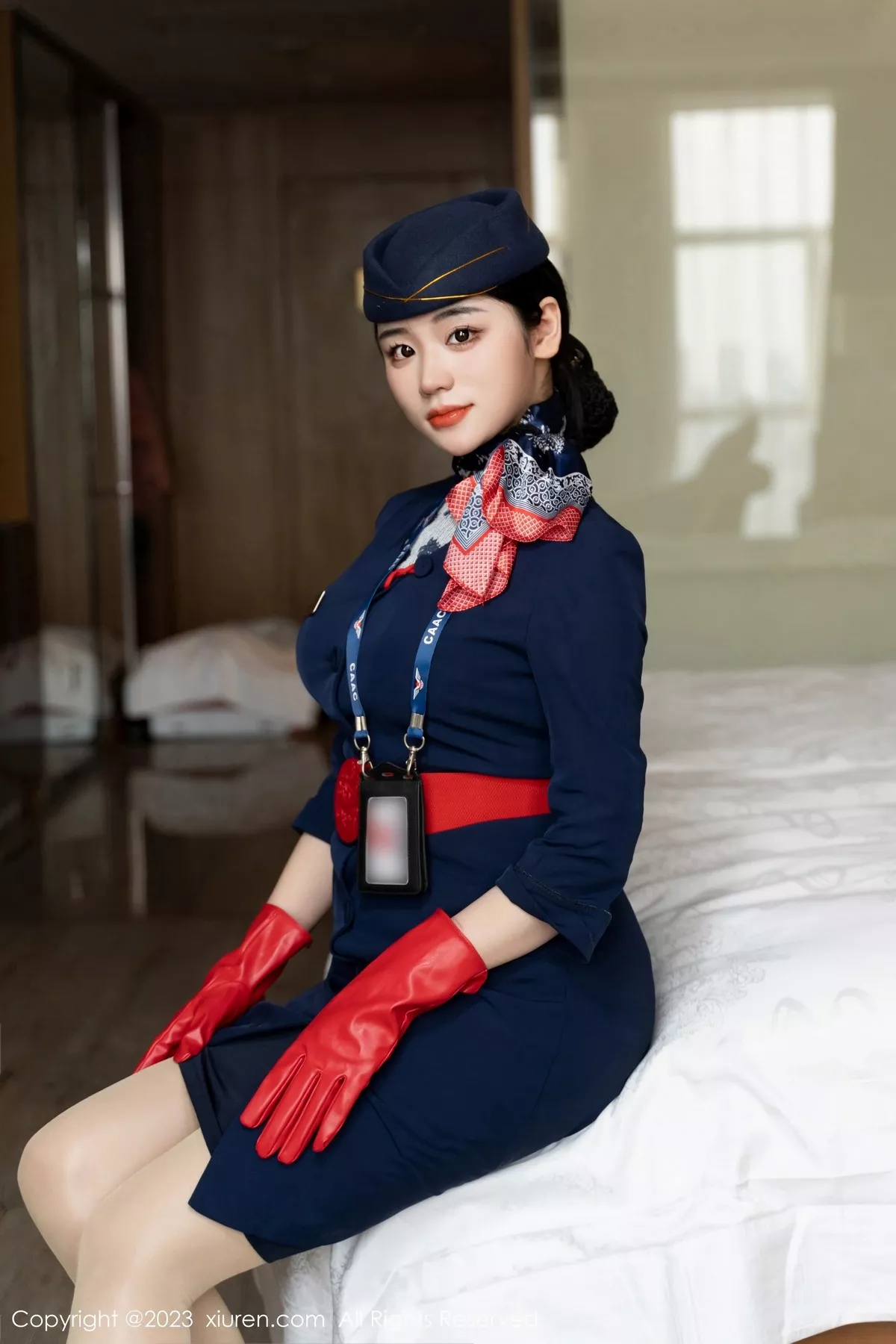 [XiuRen秀人网] 2023.05.24 No.6790 汐汐爱吃草莓 制服美臀 [69P] NO.11