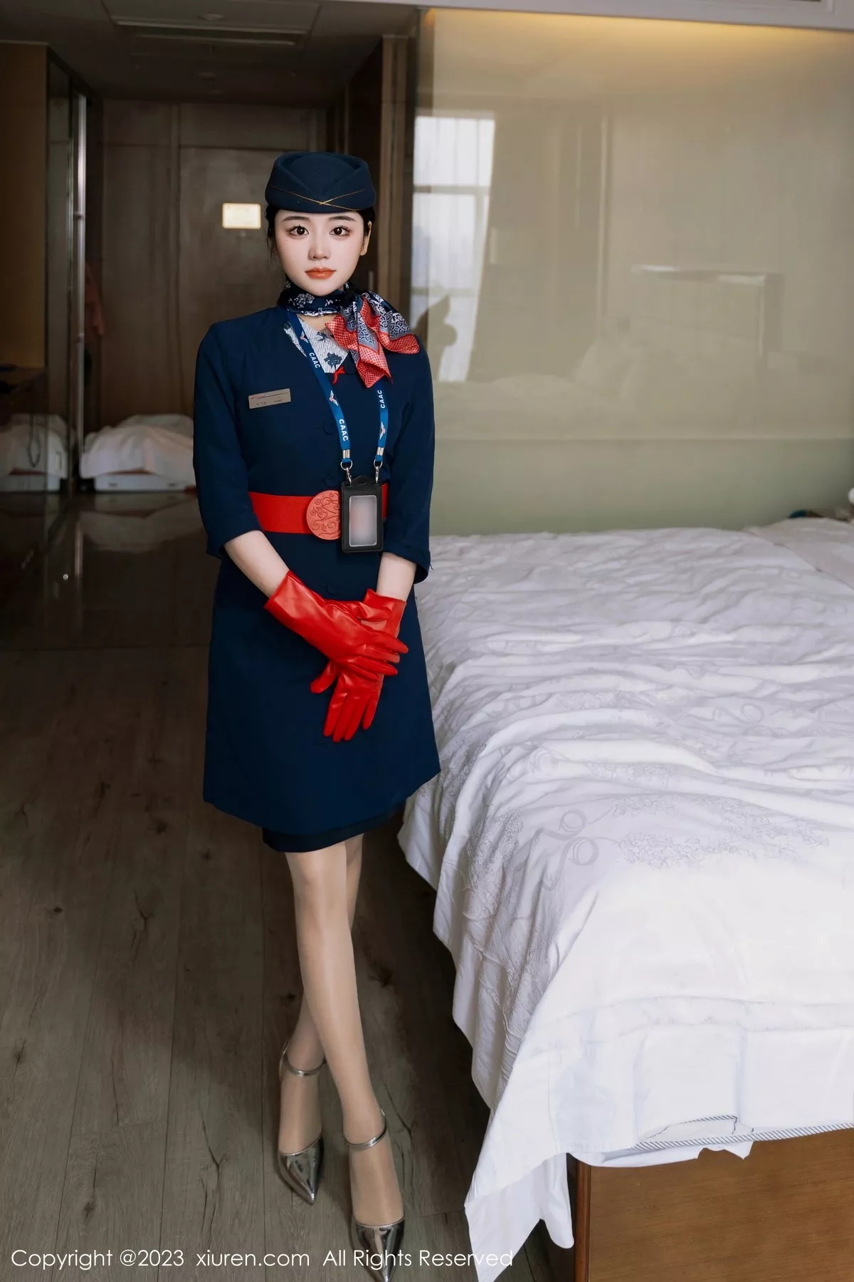 [XiuRen秀人网] 2023.05.24 No.6790 汐汐爱吃草莓 制服美臀 [69P] NO.6