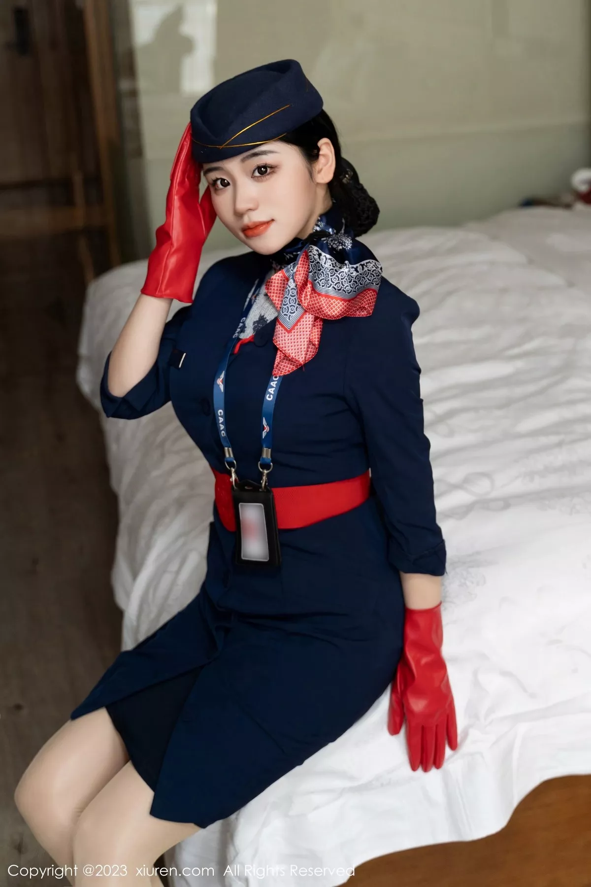 [XiuRen秀人网] 2023.05.24 No.6790 汐汐爱吃草莓 制服美臀 [69P] NO.9