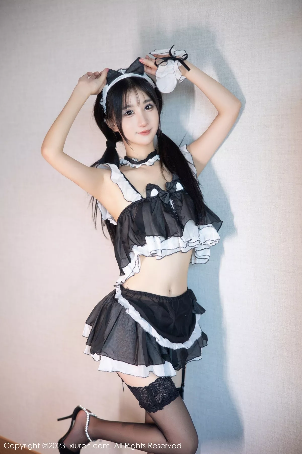 [XiuRen秀人网] 2023.05.24 No.6795 小果冻儿 黑丝美腿 [86P] NO.8