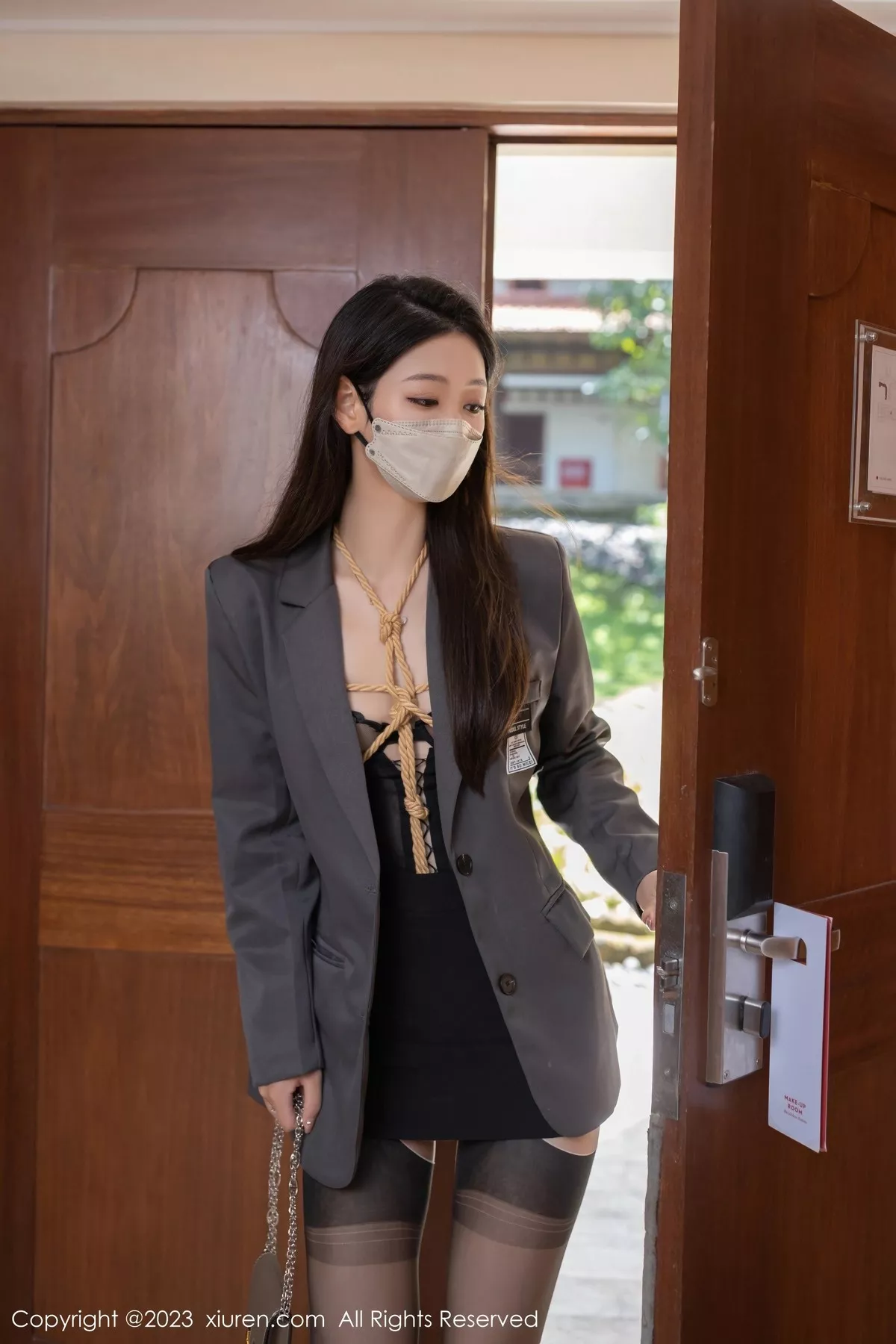 [XiuRen秀人网] 2023.05.29 No.6821 唐安琪 黑丝美腿 [81P] NO.2