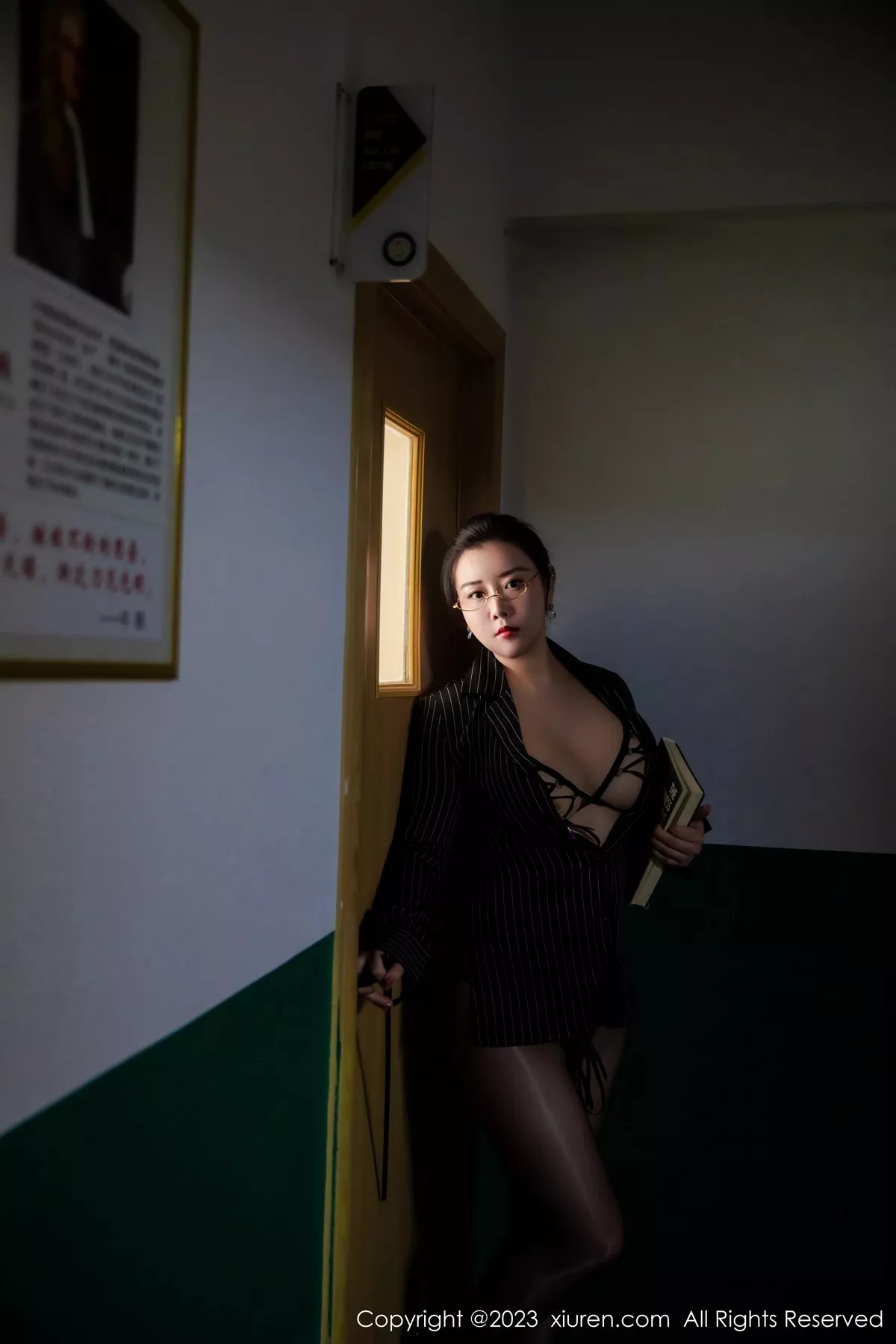 [XiuRen秀人网] 2023.05.30 No.6823 王婉悠Queen 丰腴美臀 [90P] NO.4