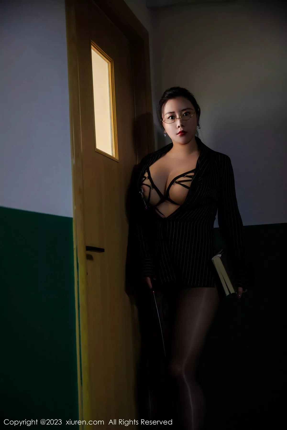 [XiuRen秀人网] 2023.05.30 No.6823 王婉悠Queen 丰腴美臀 [90P] NO.5