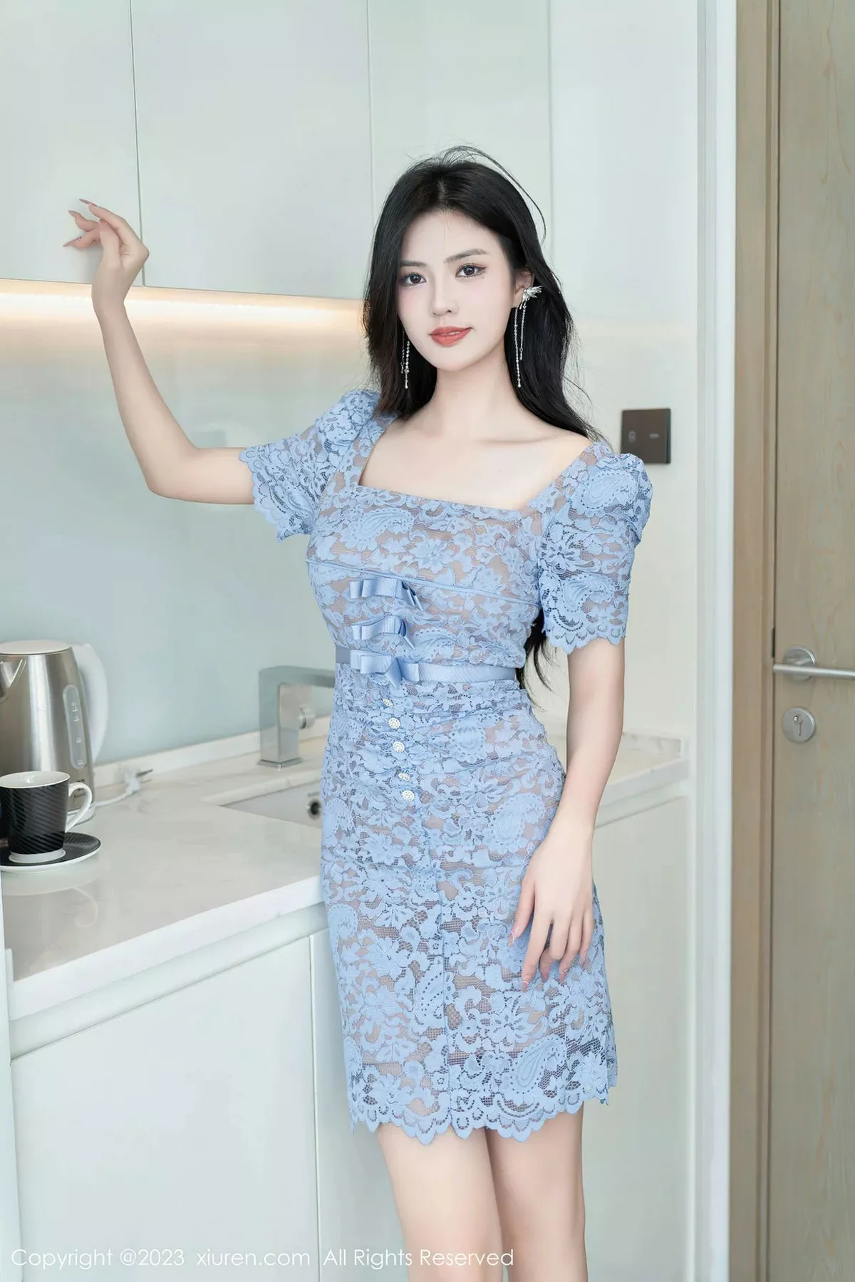 [XiuRen秀人网] 2023.06.29 No.6998 浅浅Danny 美腿妩媚 [87P] NO.1